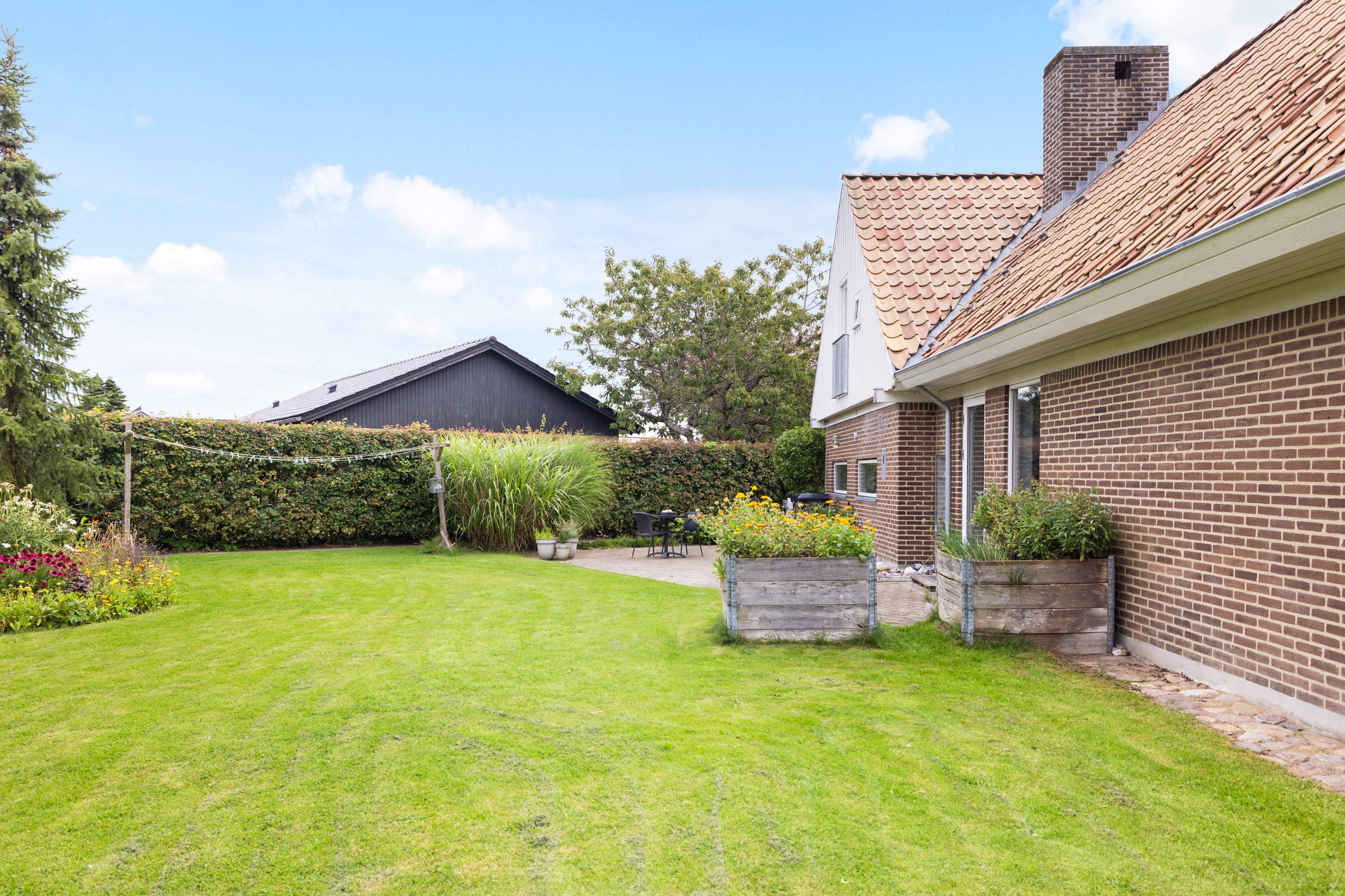 Fremhævet  billede i fuldskærmstilstand. Billede af Tåstumvænget 44, 8381 Tilst