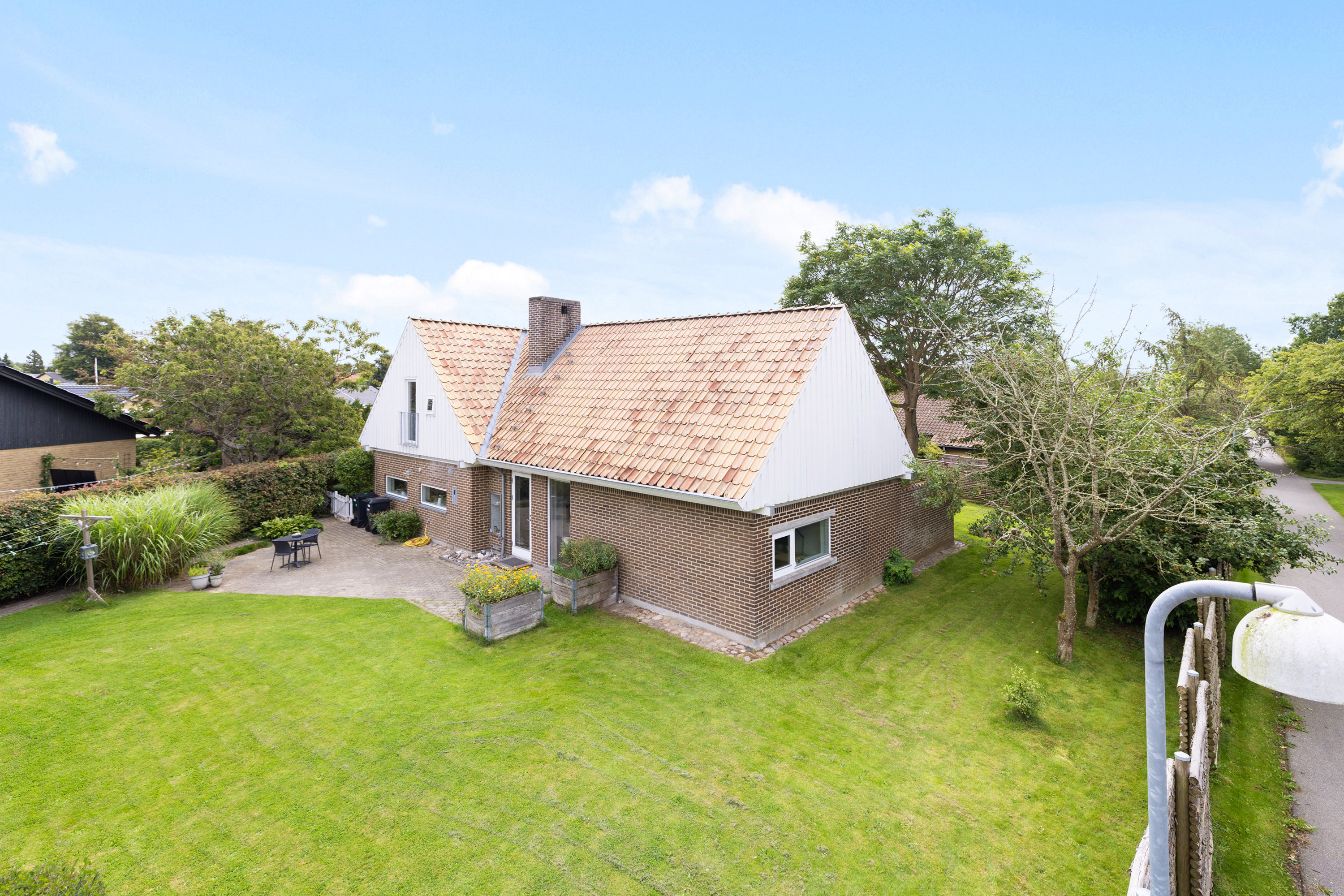 Fremhævet  billede i fuldskærmstilstand. Billede af Tåstumvænget 44, 8381 Tilst