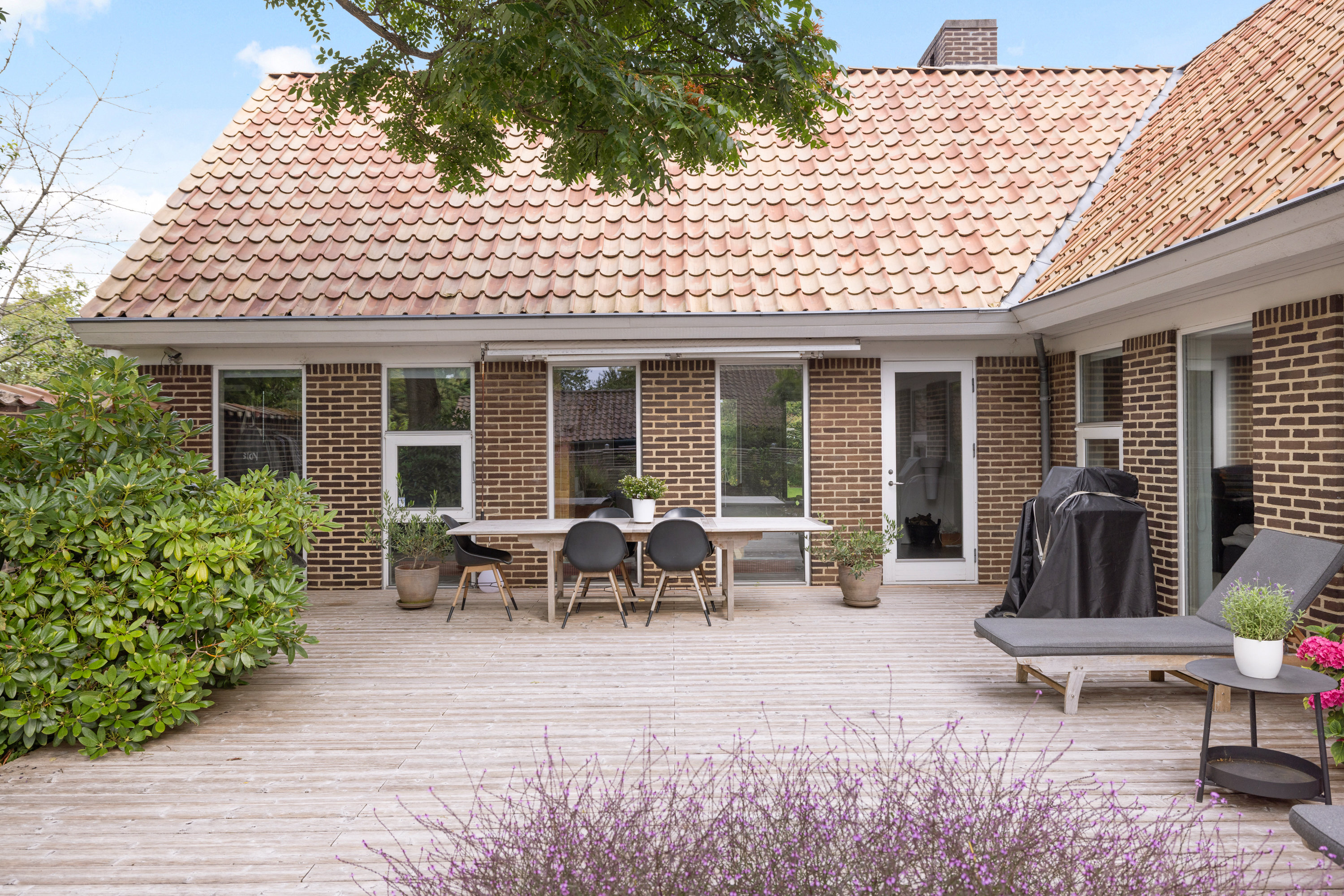 Fremhævet  billede i fuldskærmstilstand. Billede af Tåstumvænget 44, 8381 Tilst