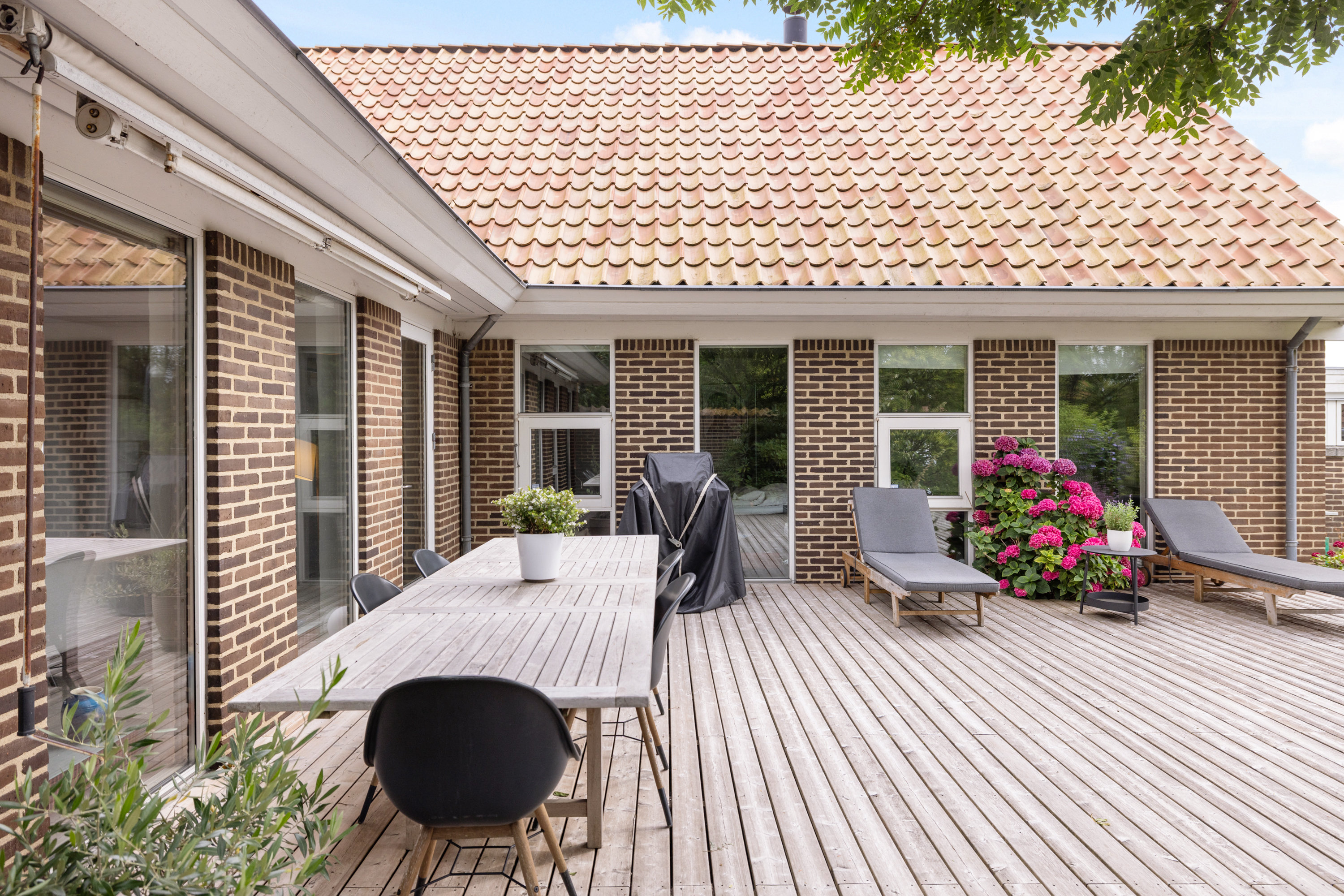 Fremhævet  billede i fuldskærmstilstand. Billede af Tåstumvænget 44, 8381 Tilst