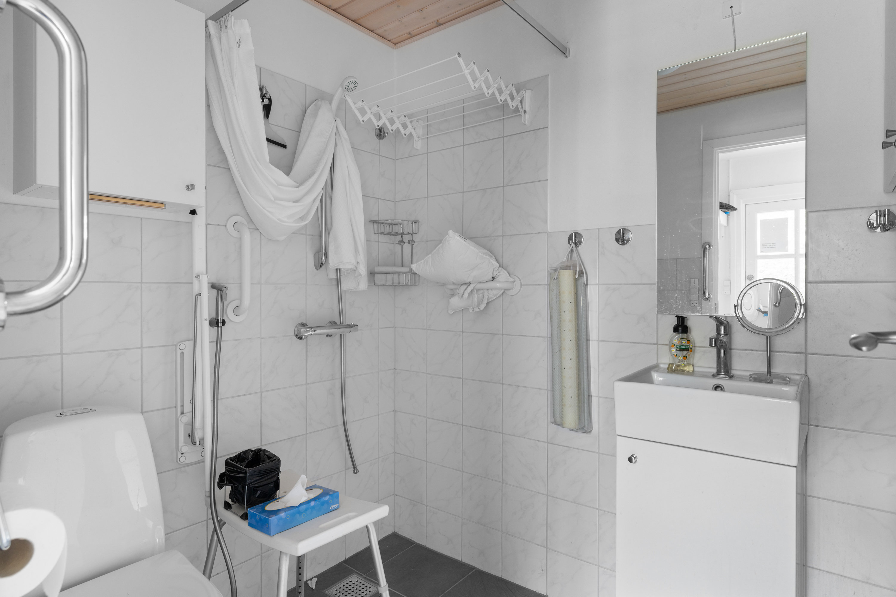 Fremhævet badeværelse billede i fuldskærmstilstand. Billede af Ny Stenderupvej 27, Ny Stenderup, 5672 Broby