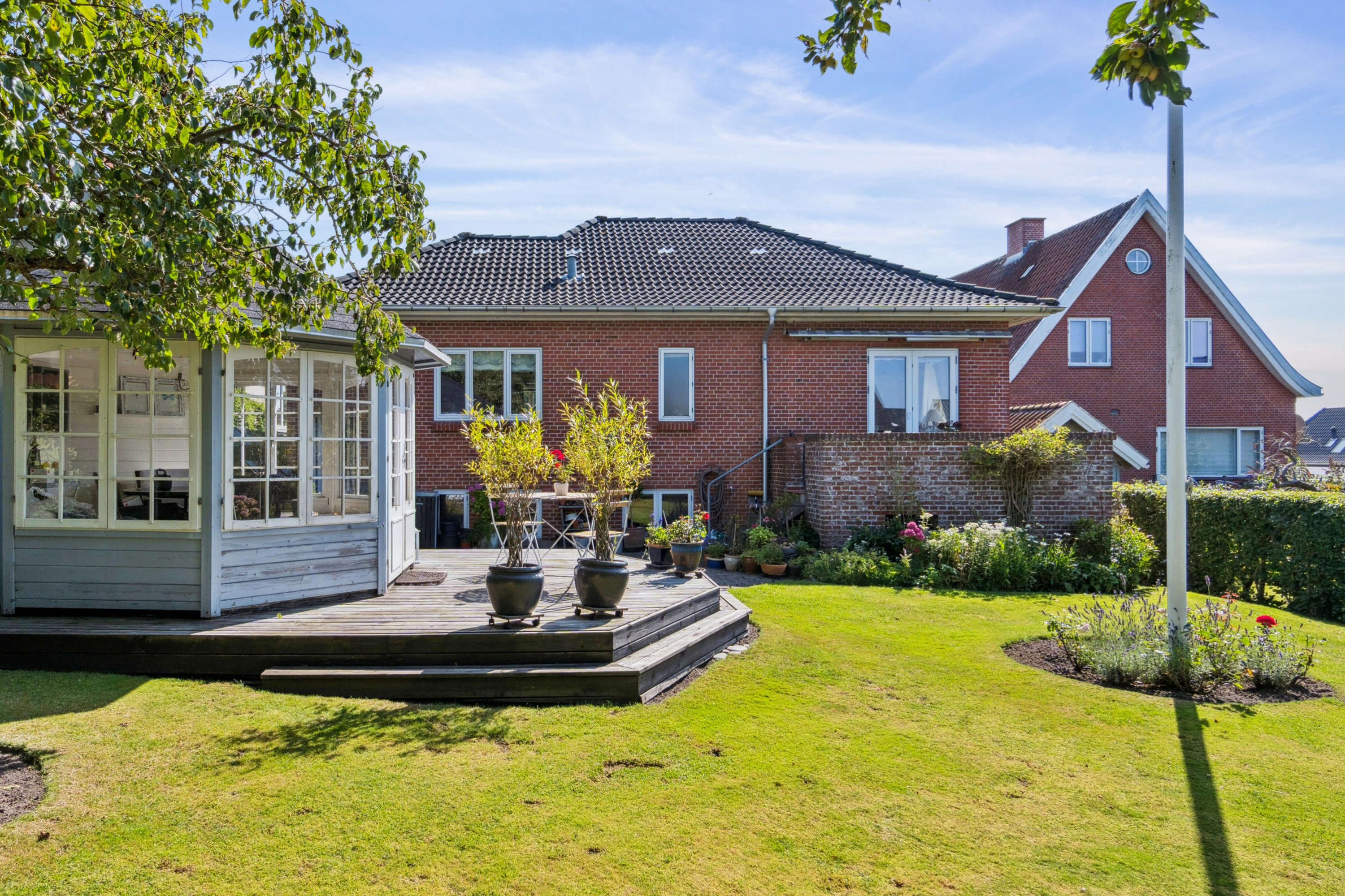 Fremhævet set fra haven billede i fuldskærmstilstand. Billede af Jyllands Alle 20, 7700 Thisted