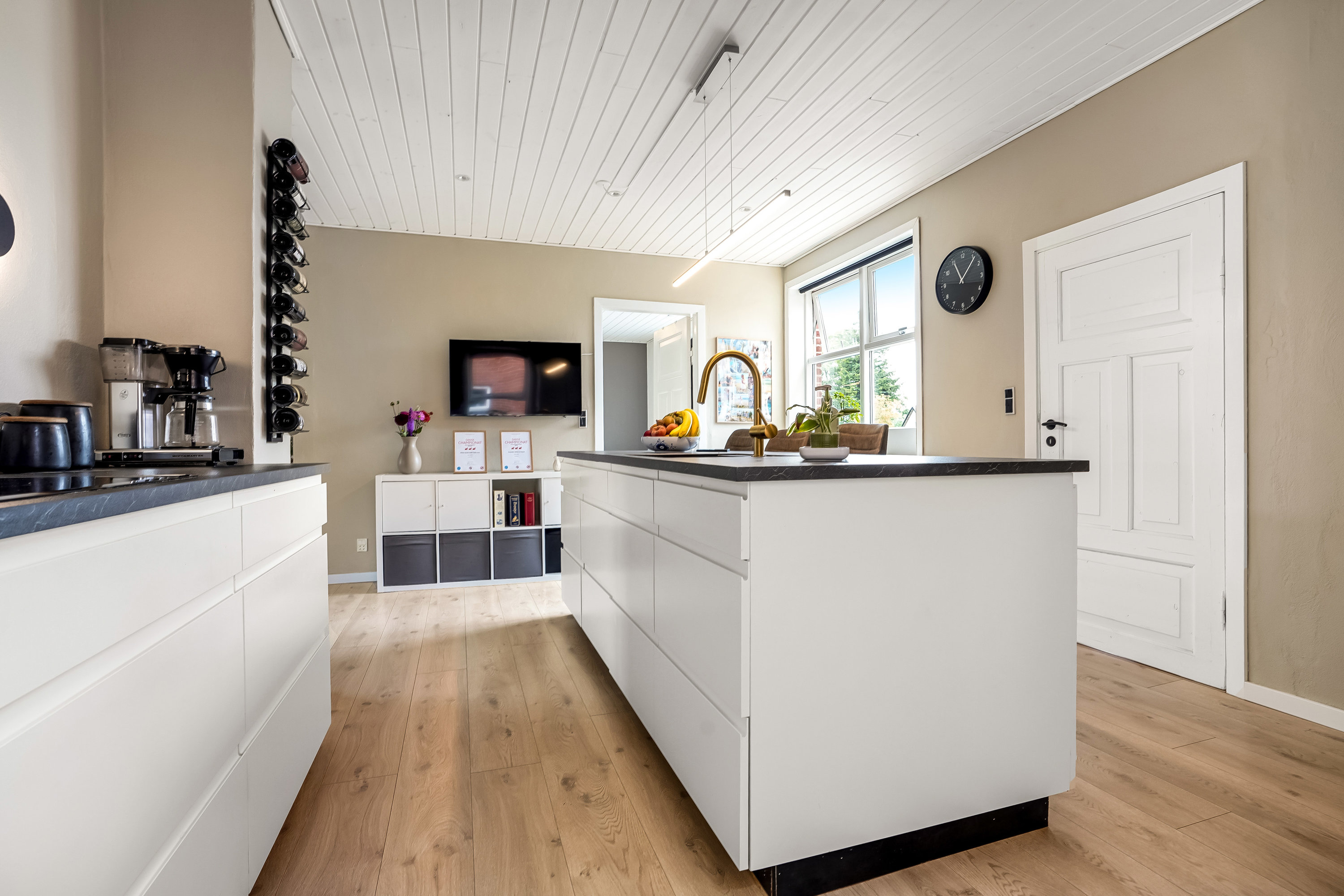 Fremhævet køkken billede i fuldskærmstilstand. Billede af Søndergade 3, 7171 Uldum