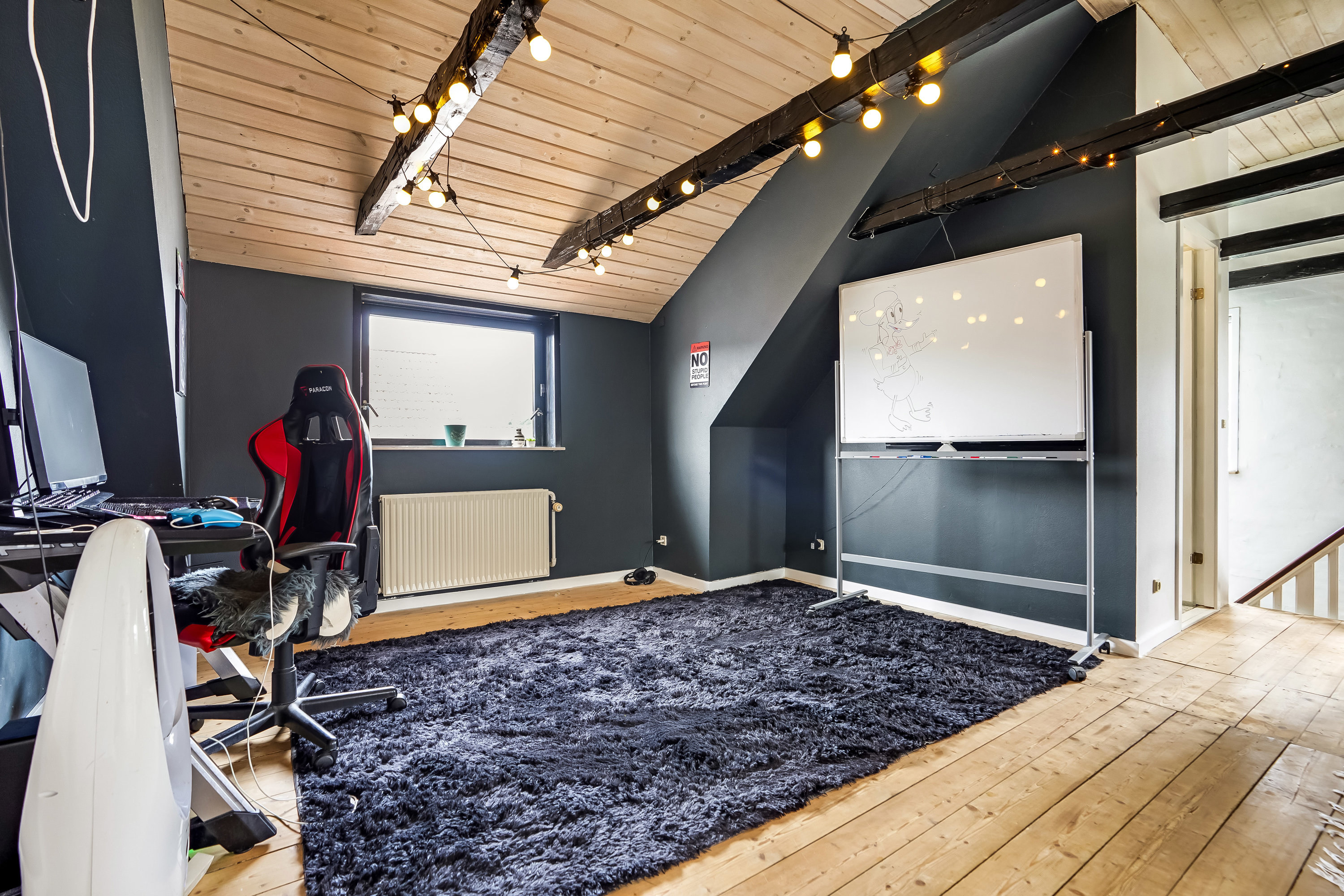 Fremhævet stue billede i fuldskærmstilstand. Billede af Søndergade 3, 7171 Uldum