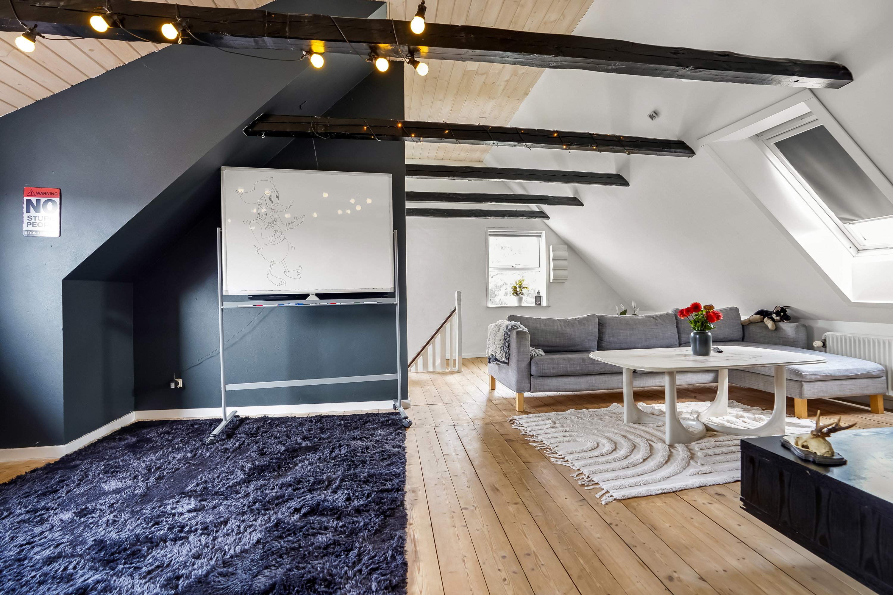 Fremhævet stue billede i fuldskærmstilstand. Billede af Søndergade 3, 7171 Uldum