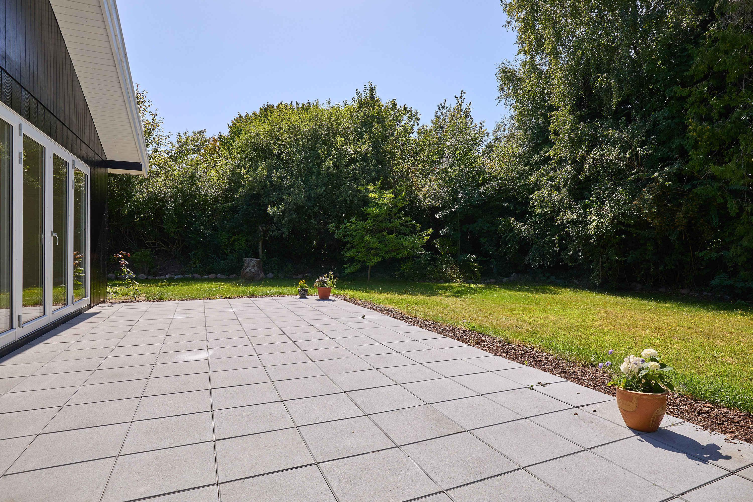 Fremhævet terrasse billede i fuldskærmstilstand. Billede af Jernbæk Alle 38, Ramløse, 3200 Helsinge