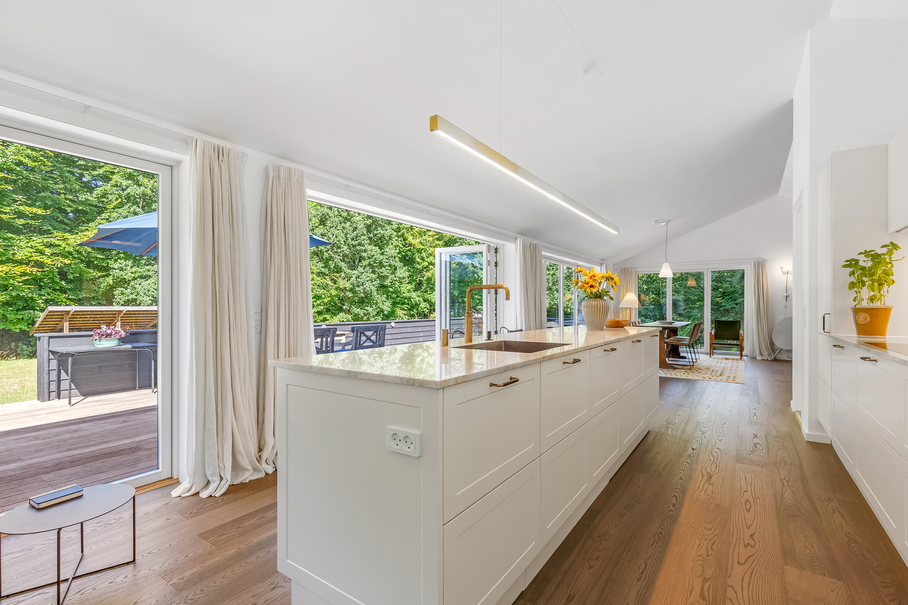 Fremhævet køkken billede i fuldskærmstilstand. Billede af Skovbakken 3, Rågeleje, 3210 Vejby