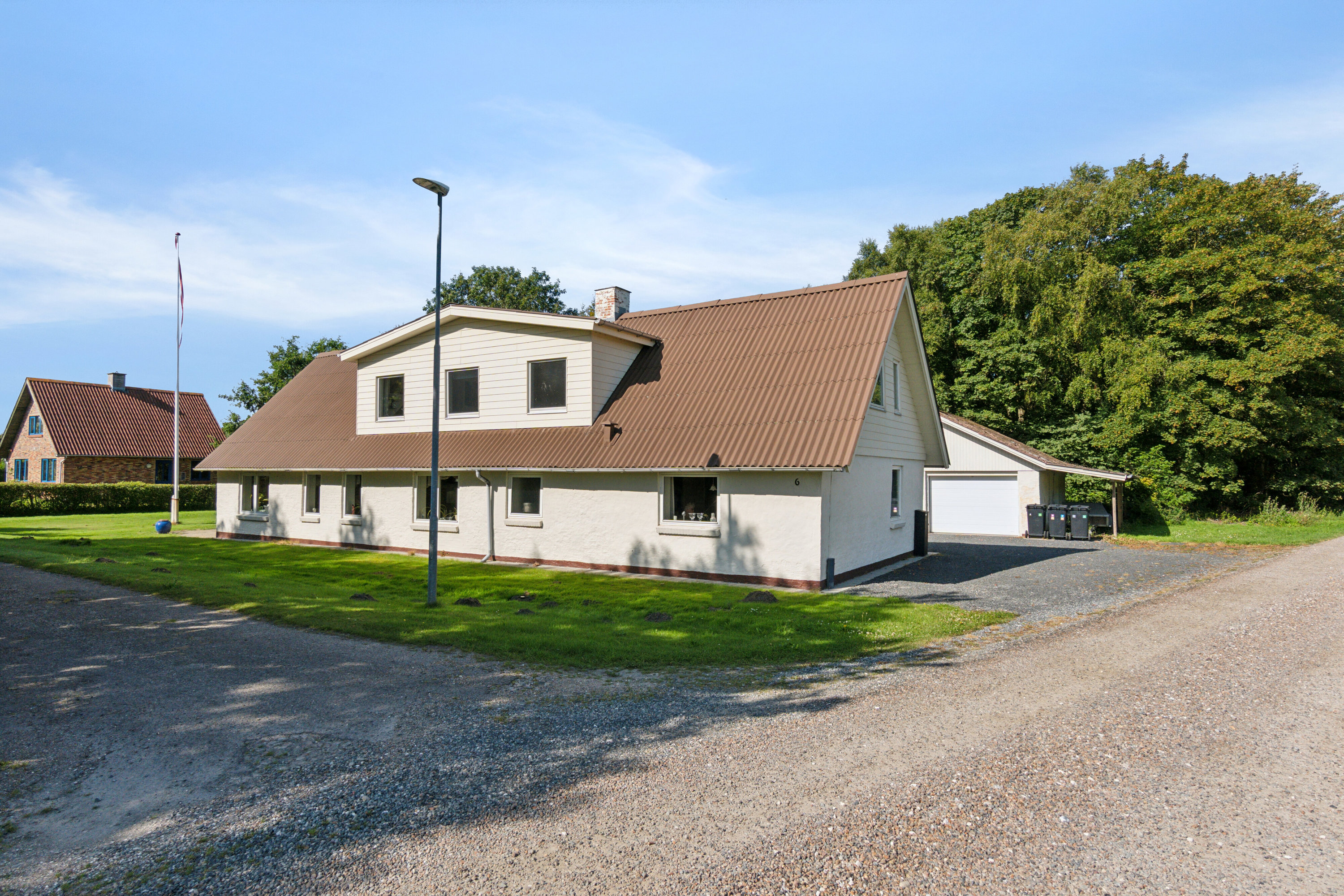 Fremhævet set fra vejen billede i fuldskærmstilstand. Billede af Vorringvej 6, Tved, 7700 Thisted