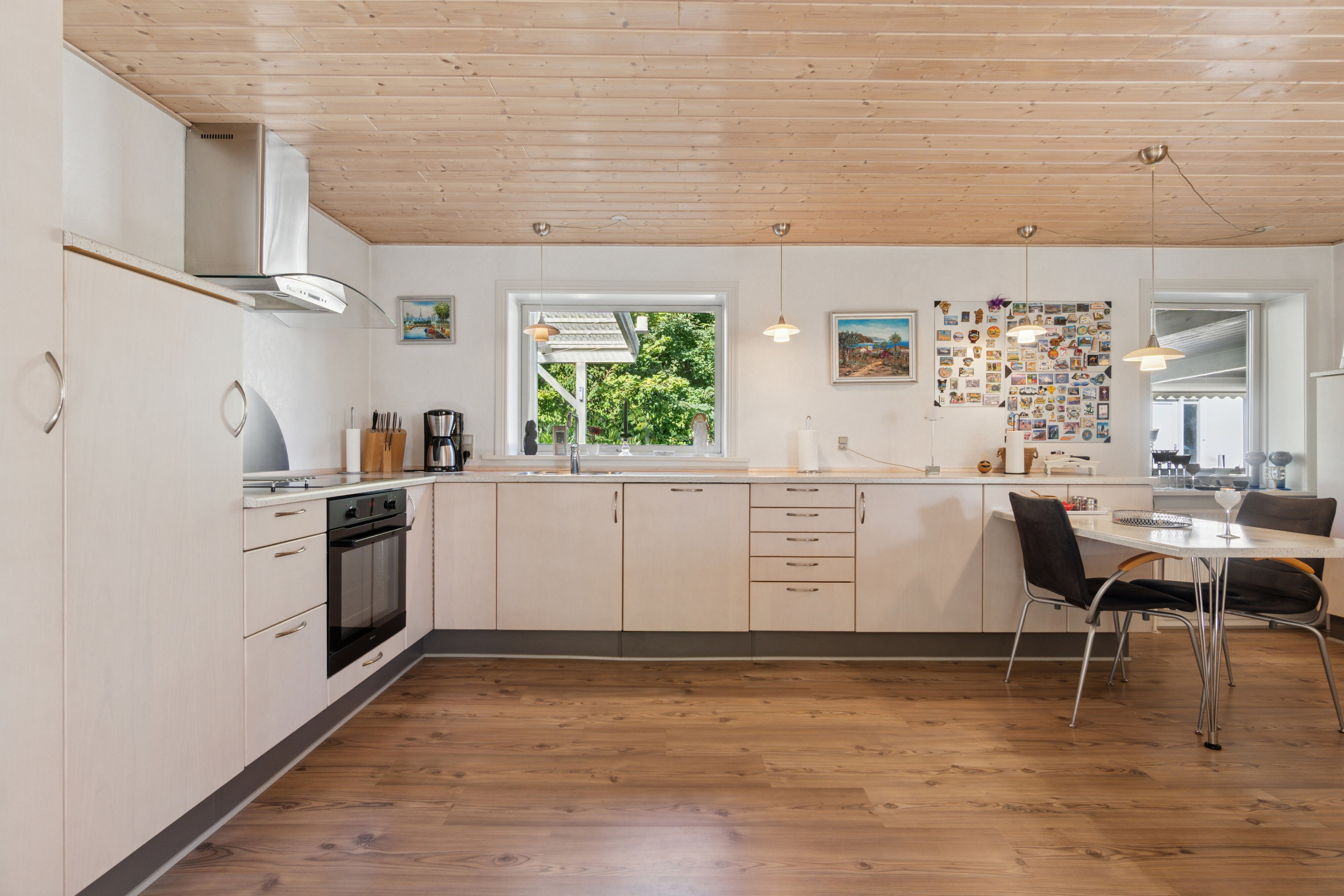 Fremhævet køkken billede i fuldskærmstilstand. Billede af Vorringvej 6, Tved, 7700 Thisted