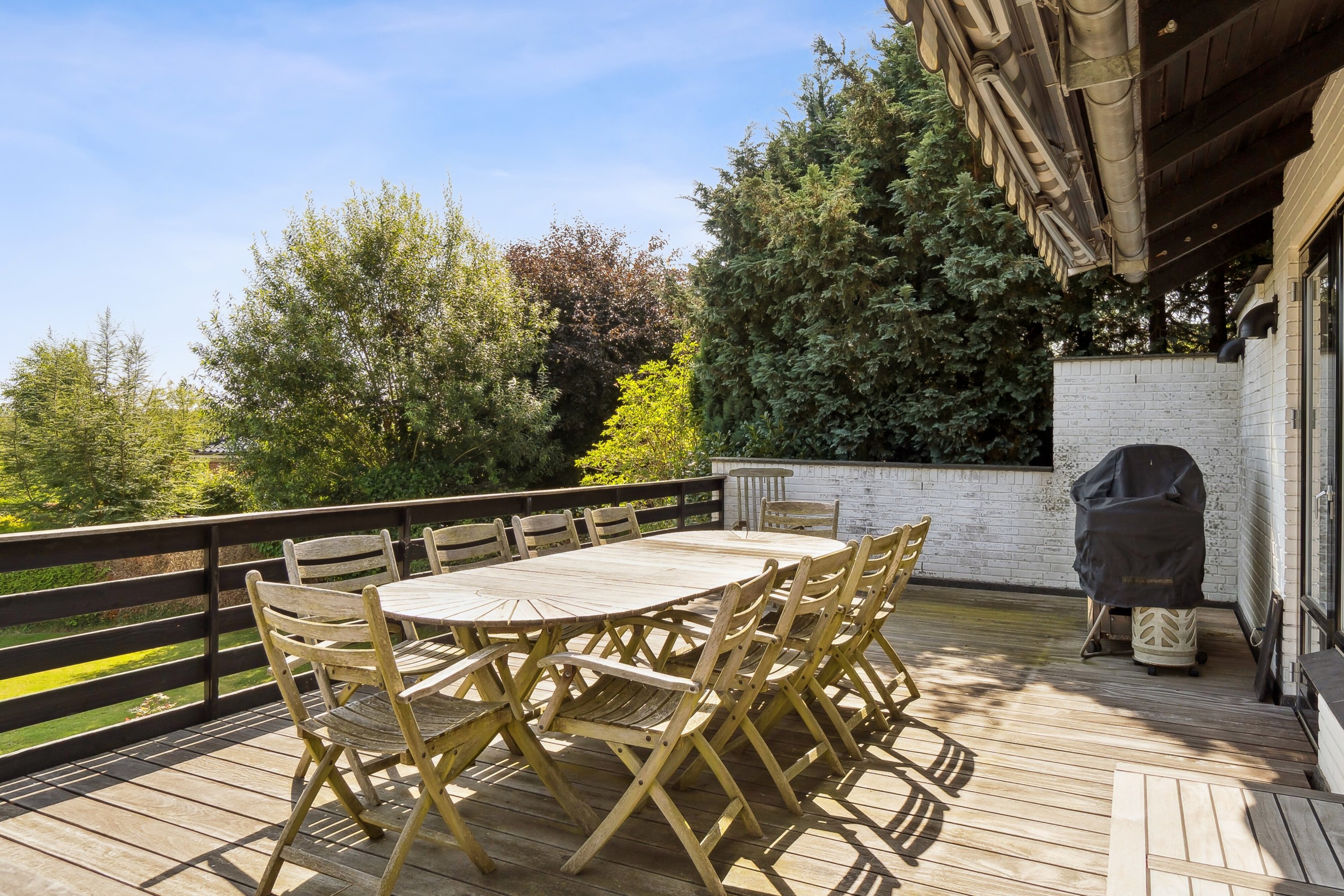 Fremhævet terrasse billede i fuldskærmstilstand. Billede af Sankelmarksvej 42, 8600 Silkeborg