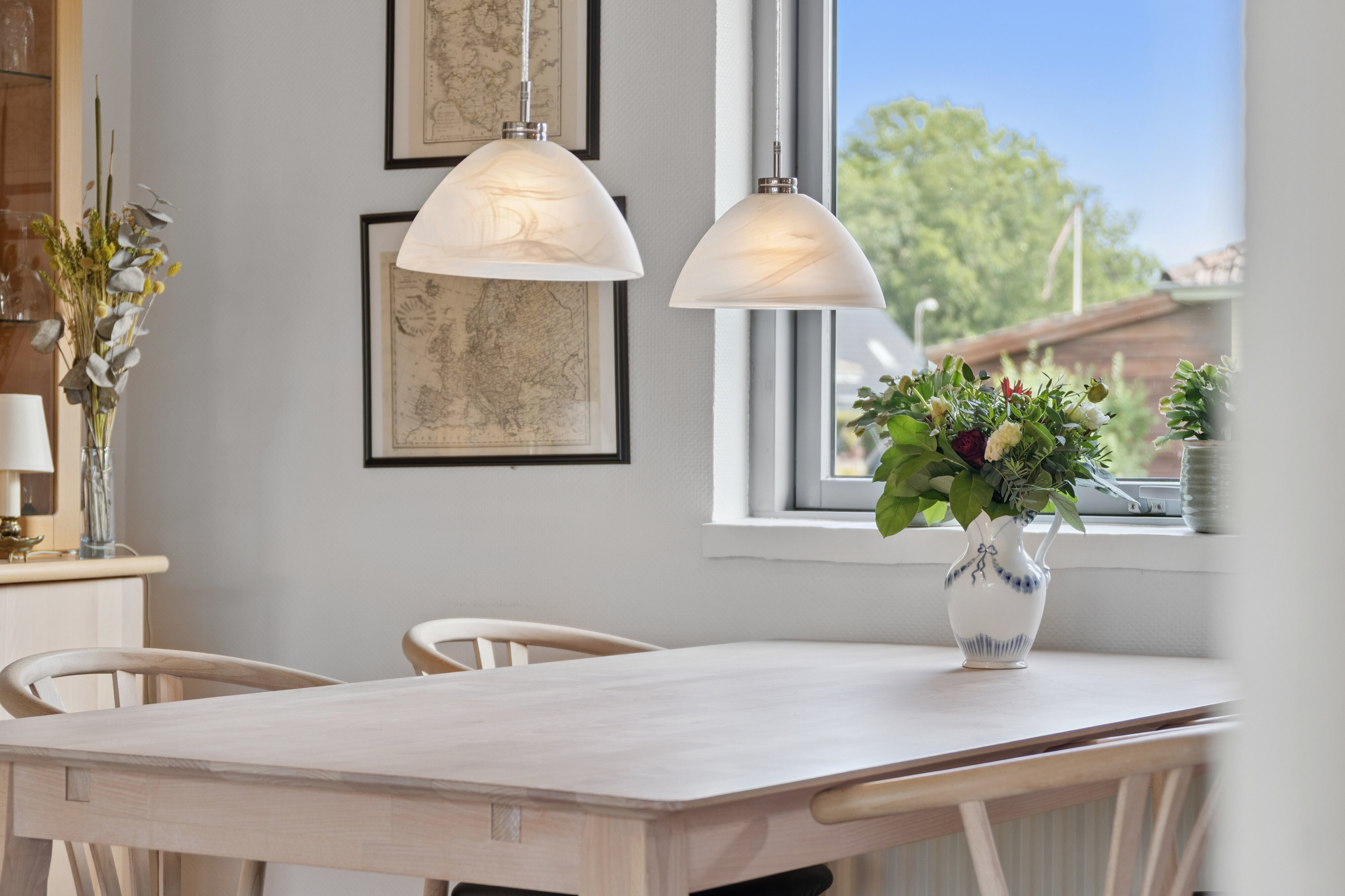 Fremhævet spisestue billede i fuldskærmstilstand. Billede af Rådyrløkken 85, Slukefter, 5210 Odense NV