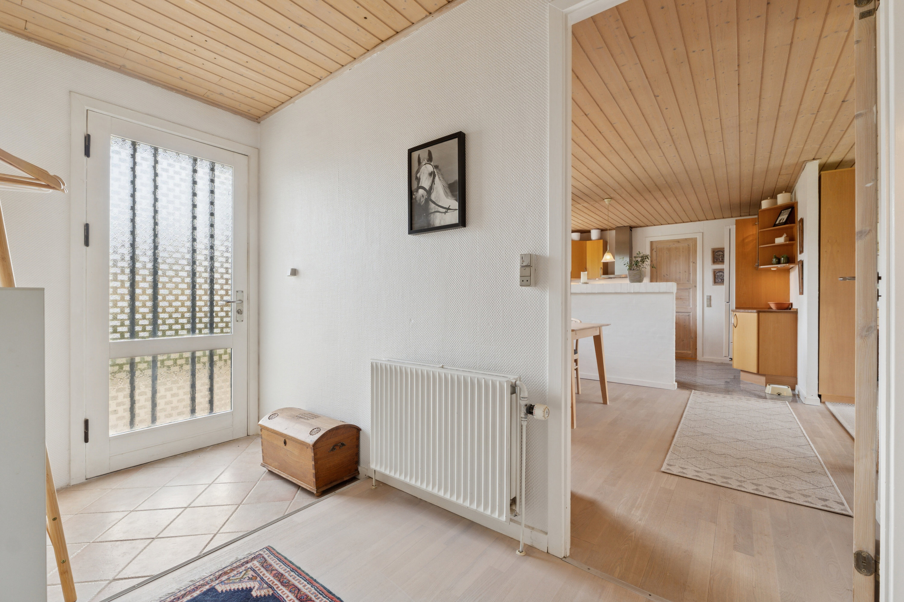 Fremhævet hall billede i fuldskærmstilstand. Billede af Rådyrløkken 85, Slukefter, 5210 Odense NV