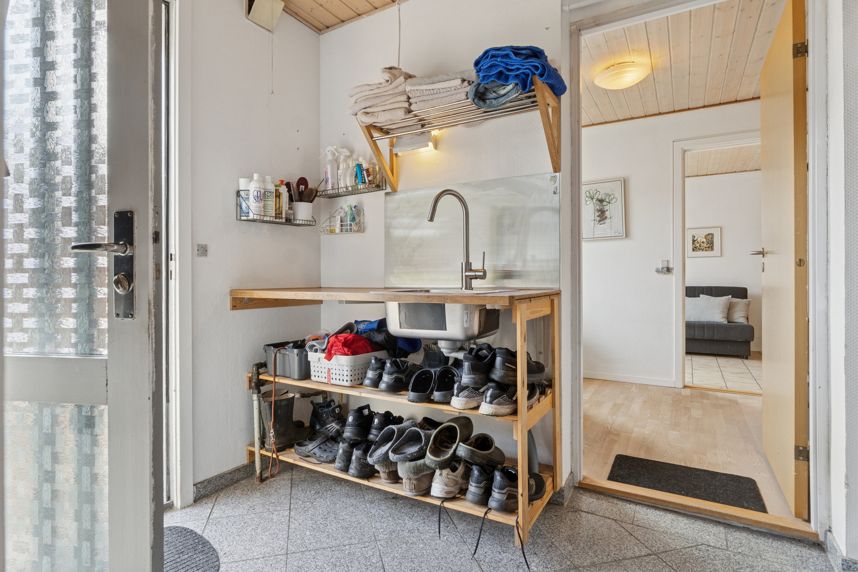 Fremhævet indendørs billede i fuldskærmstilstand. Billede af Rådyrløkken 85, Slukefter, 5210 Odense NV