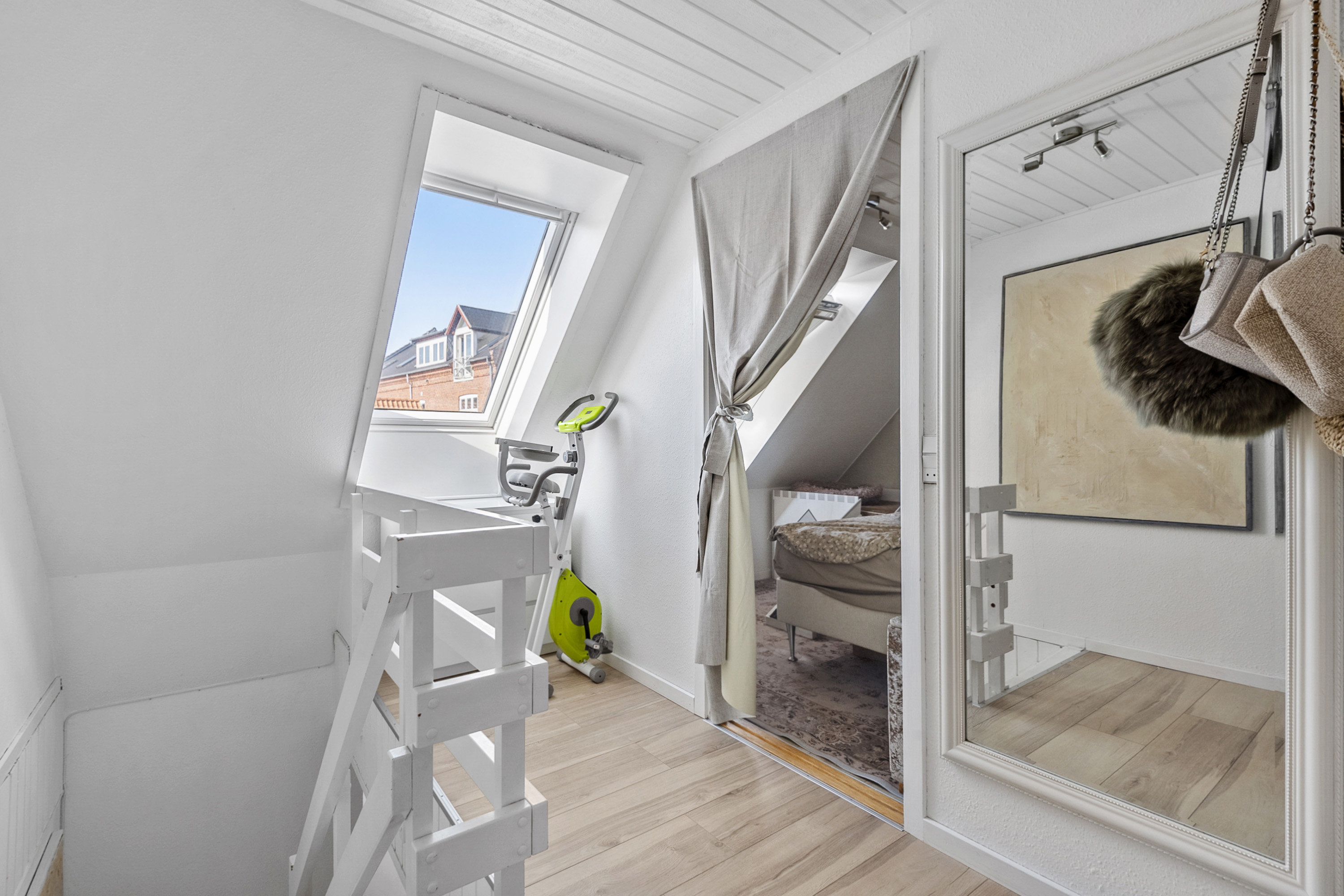 Fremhævet soveværelse billede i fuldskærmstilstand. Billede af Vestergade 19F, 6800 Varde