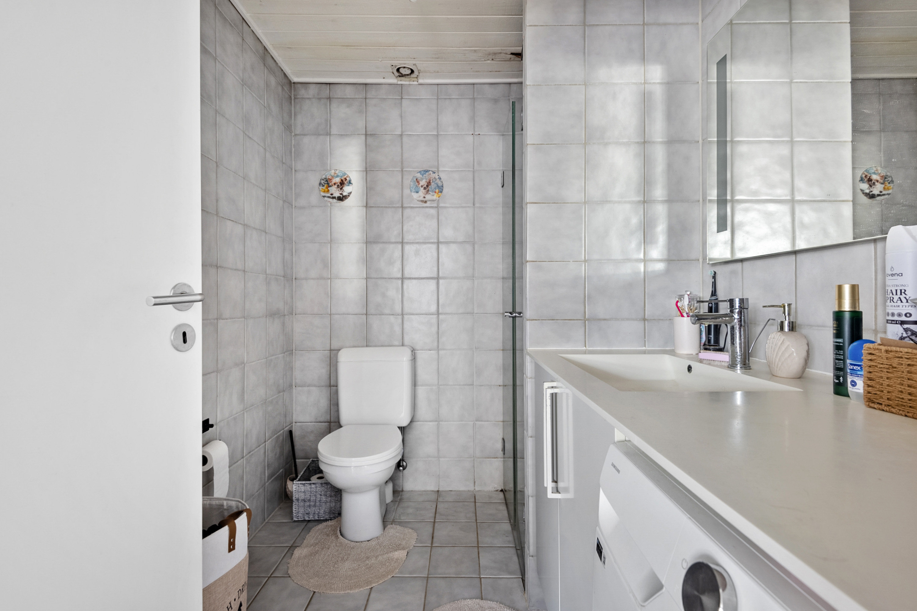 Fremhævet toilet billede i fuldskærmstilstand. Billede af Vestergade 19F, 6800 Varde