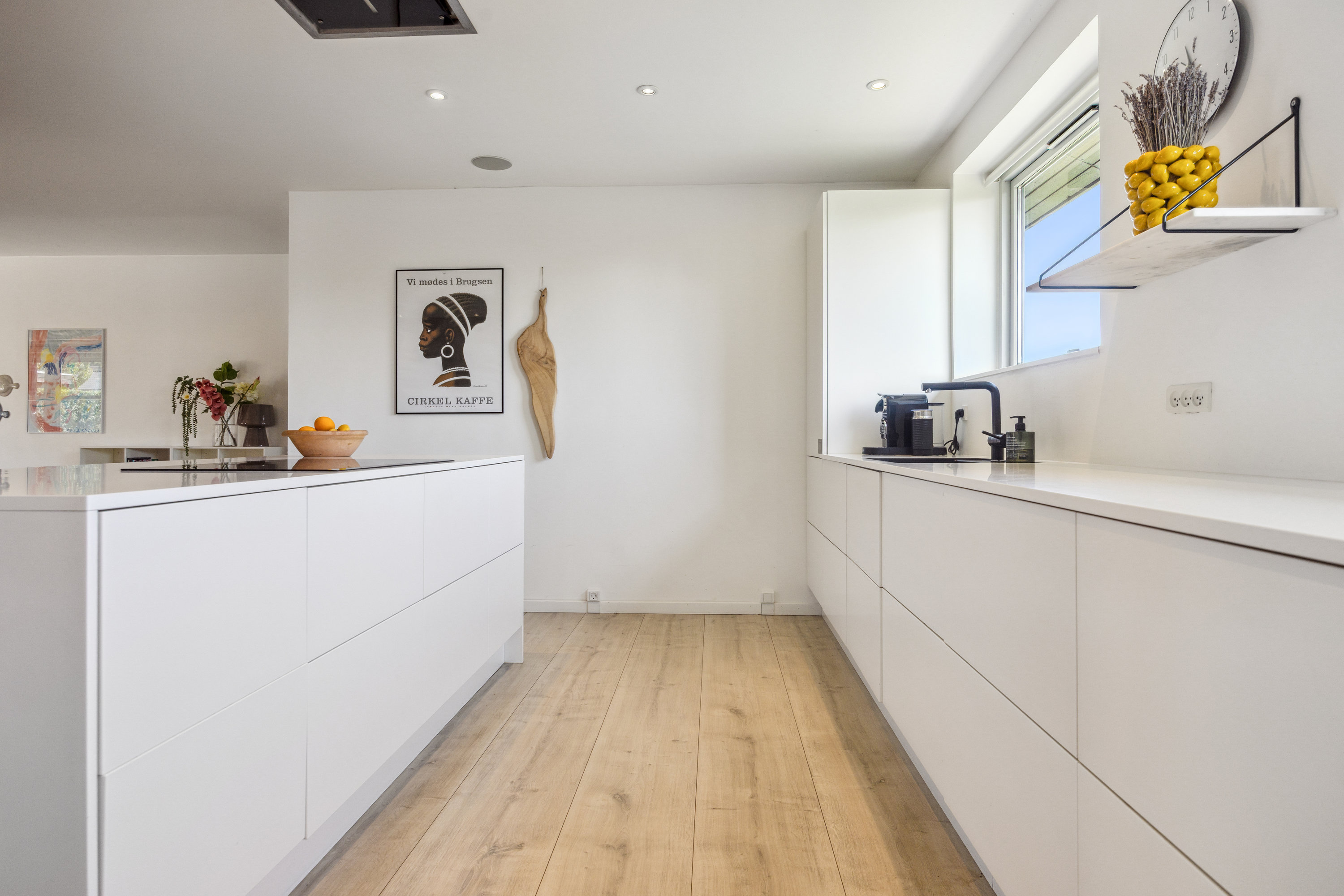 Fremhævet køkken billede i fuldskærmstilstand. Billede af Almavej 8, 9280 Storvorde