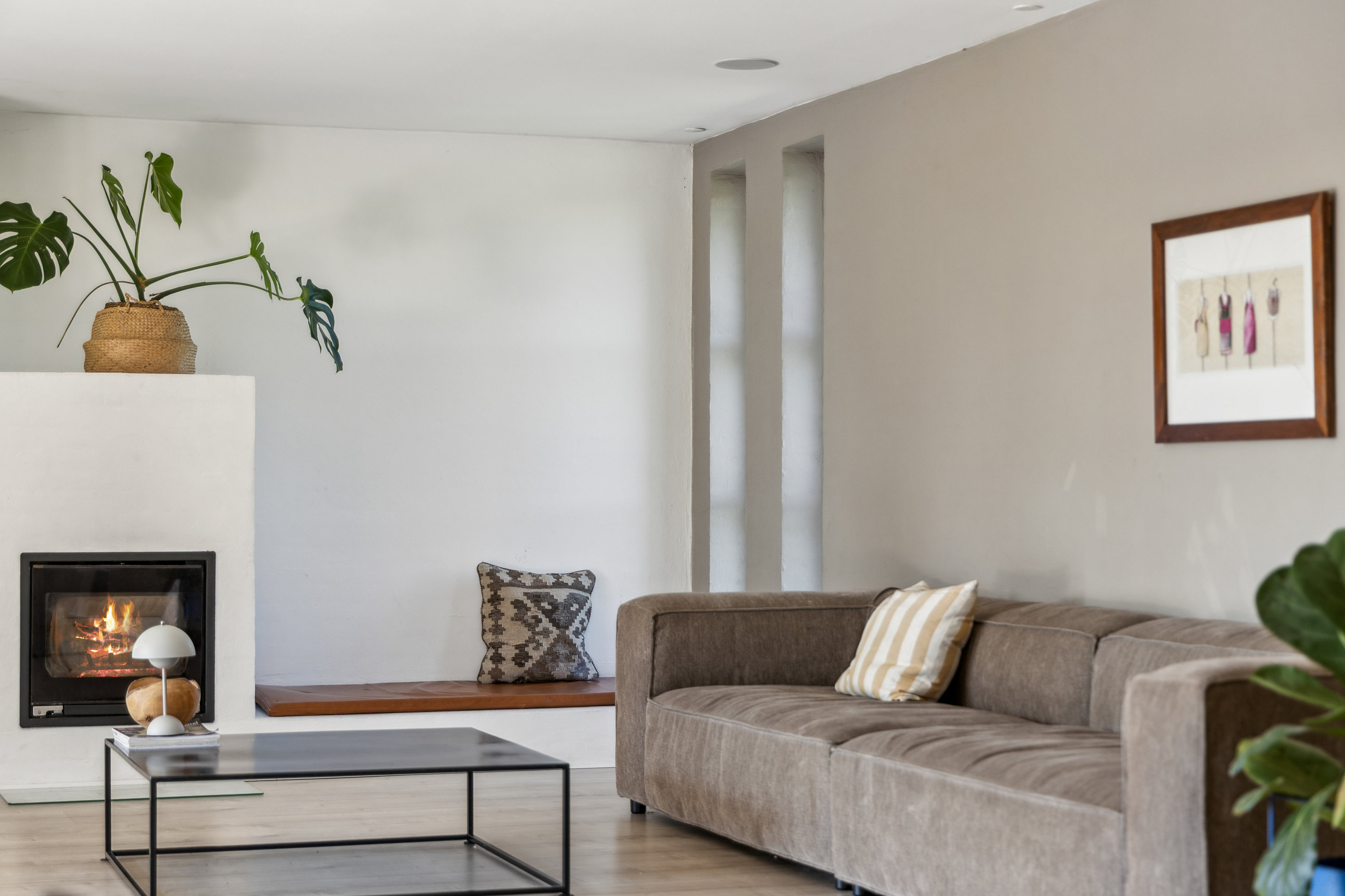 Fremhævet stue billede i fuldskærmstilstand. Billede af Almavej 8, 9280 Storvorde