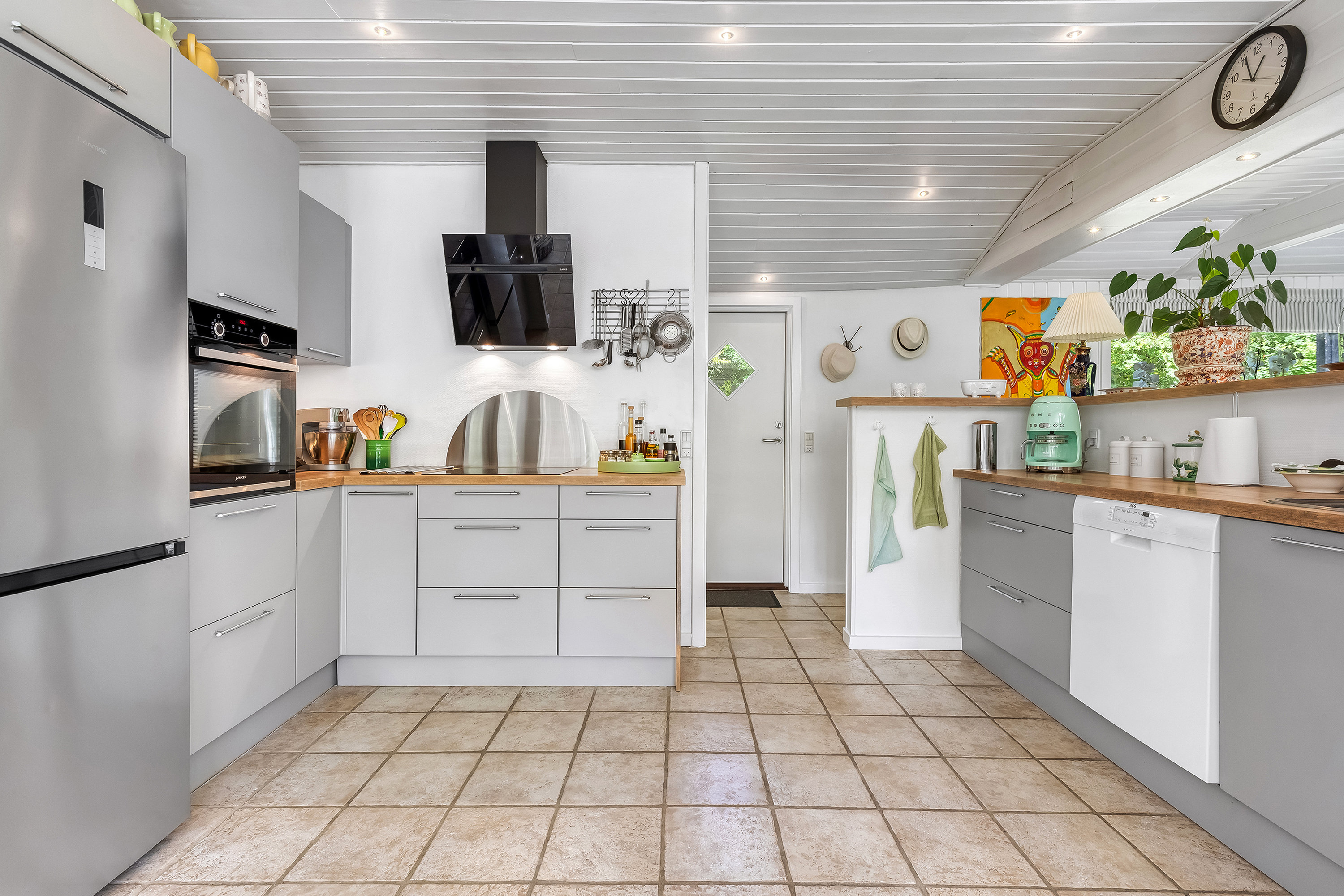 Fremhævet køkken billede i fuldskærmstilstand. Billede af Grandalen 9, Rågeleje, 3210 Vejby