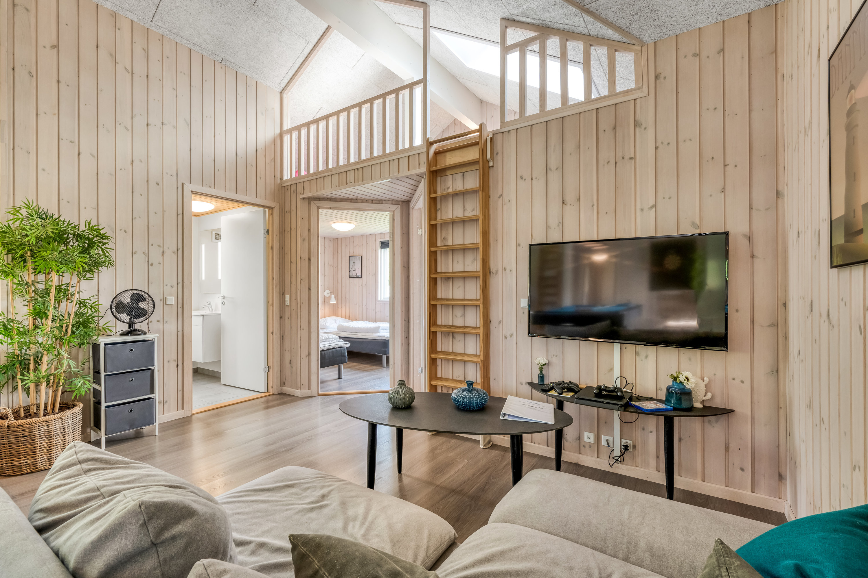 Fremhævet stue billede i fuldskærmstilstand. Billede af Solvang 13, Lønne, 6830 Nørre Nebel