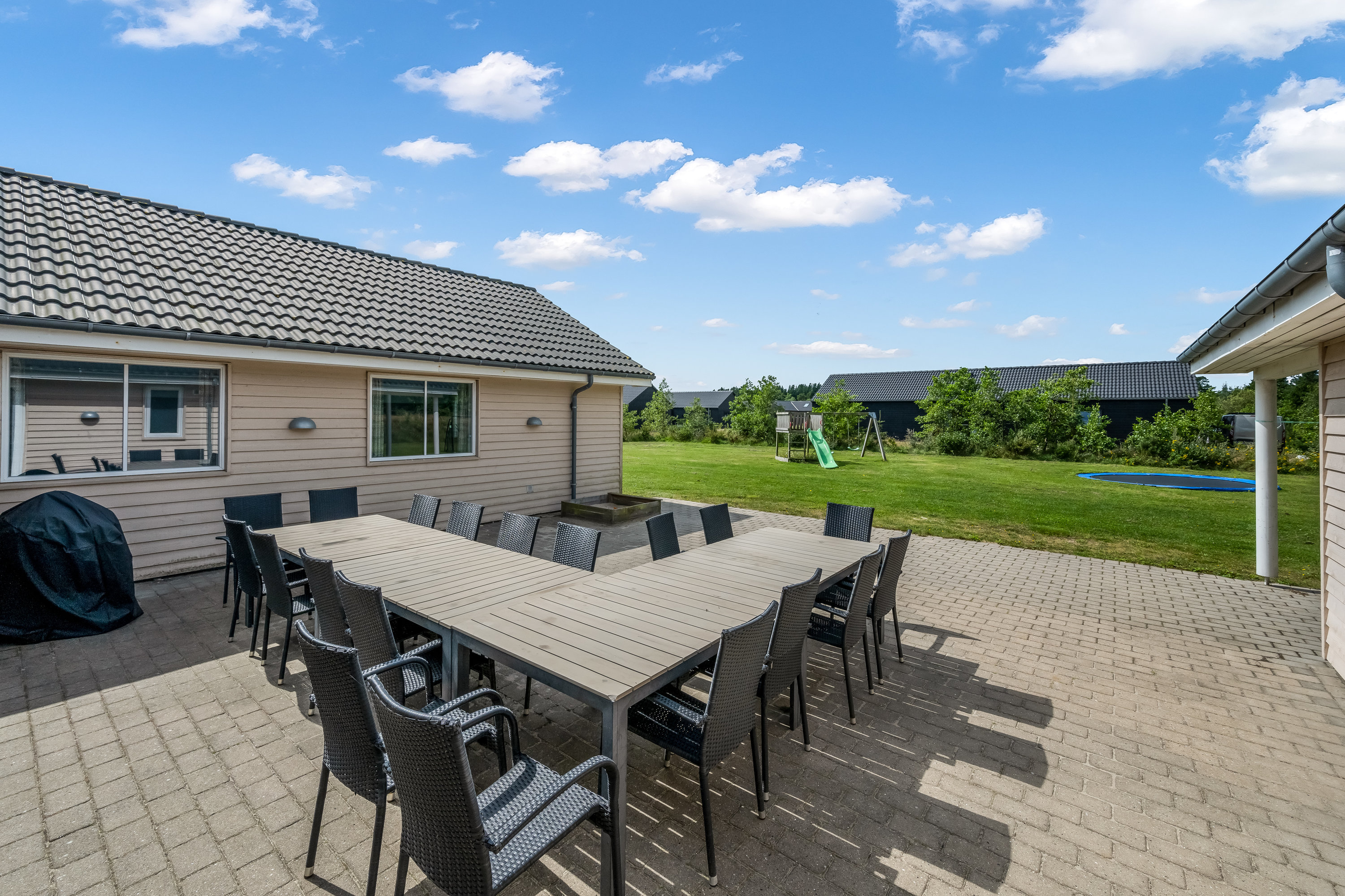 Fremhævet terrasse billede i fuldskærmstilstand. Billede af Solvang 13, Lønne, 6830 Nørre Nebel