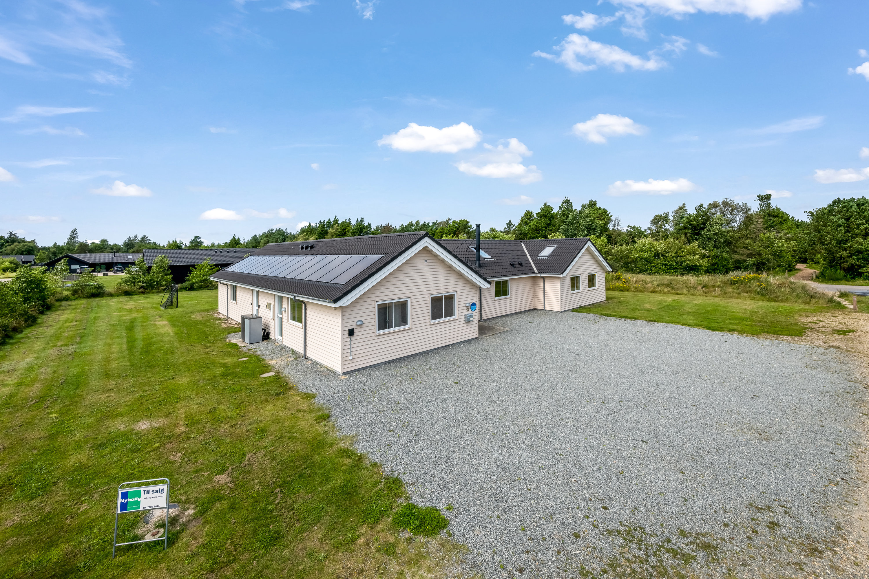 Miniaturebillede 2: facade. Billede af Solvang 13, Lønne, 6830 Nørre Nebel