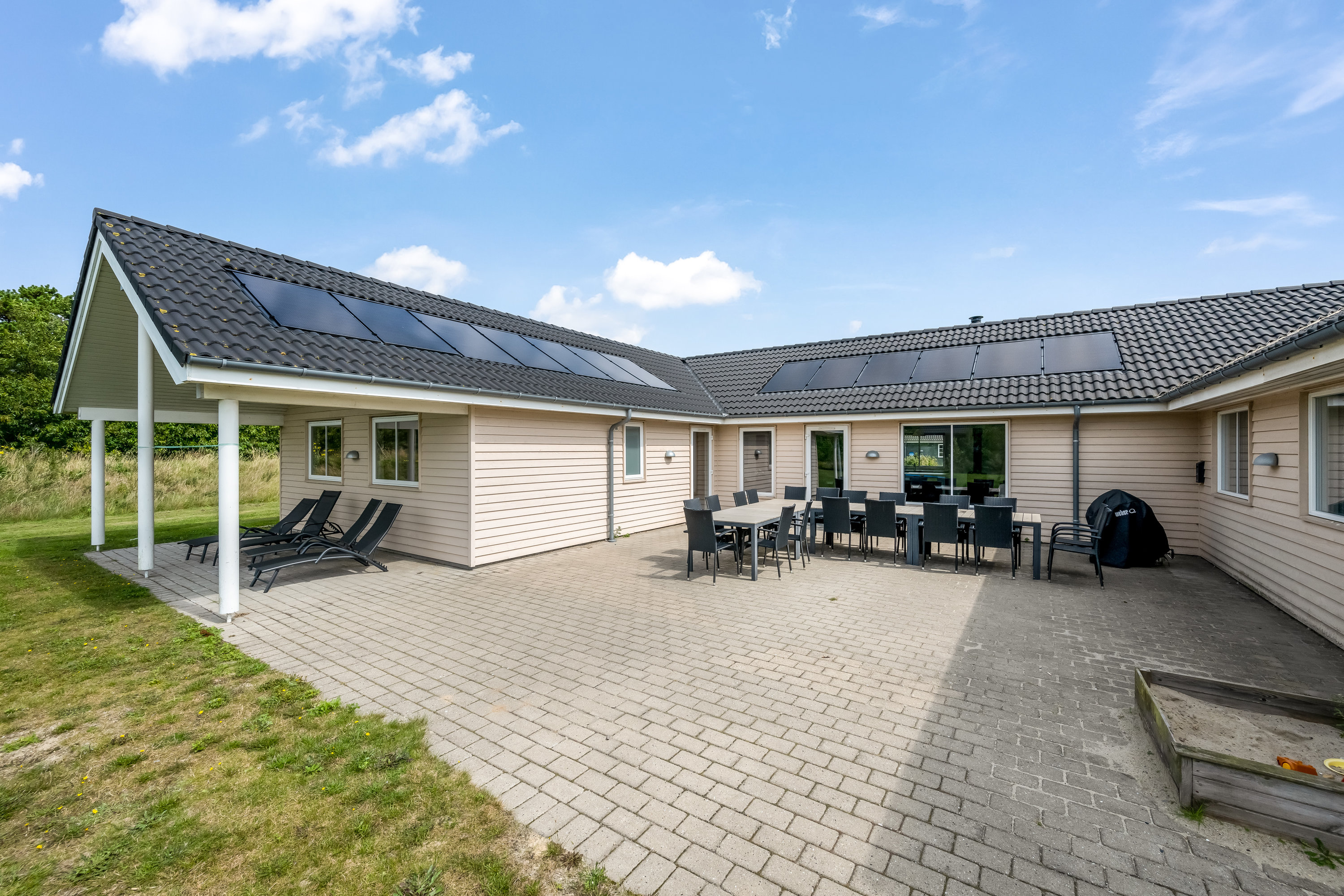 Fremhævet terrasse billede i fuldskærmstilstand. Billede af Solvang 13, Lønne, 6830 Nørre Nebel