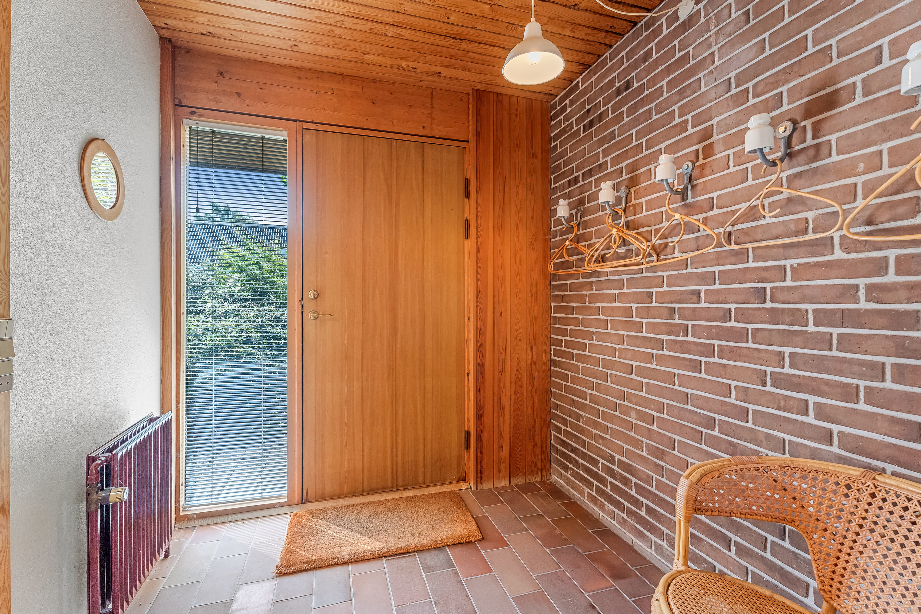 Fremhævet entré billede i fuldskærmstilstand. Billede af Kirke Allé 24, 4970 Rødby