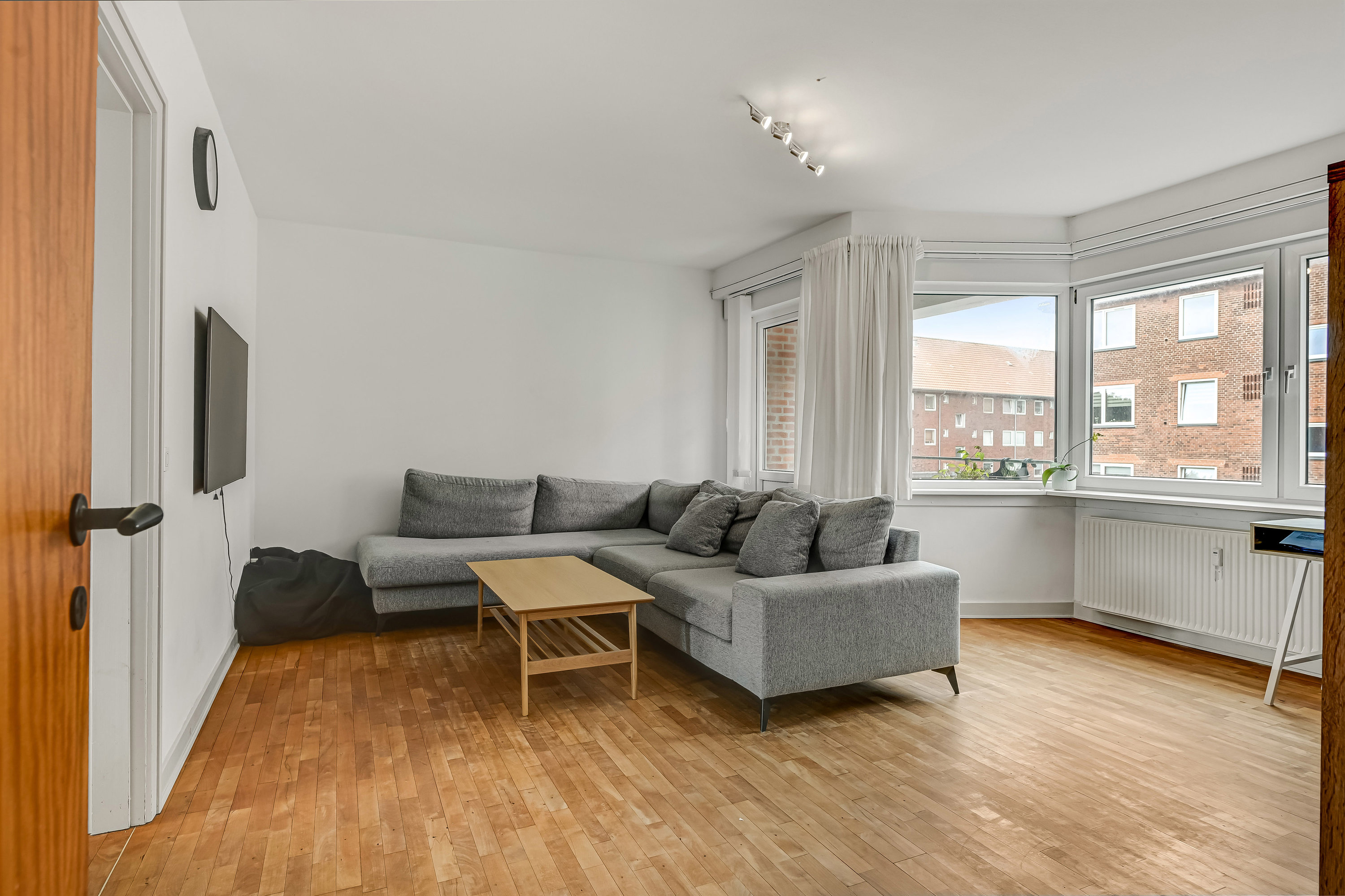 Fremhævet stue billede i fuldskærmstilstand. Billede af Knudedybet 25, 1. th., 6700 Esbjerg