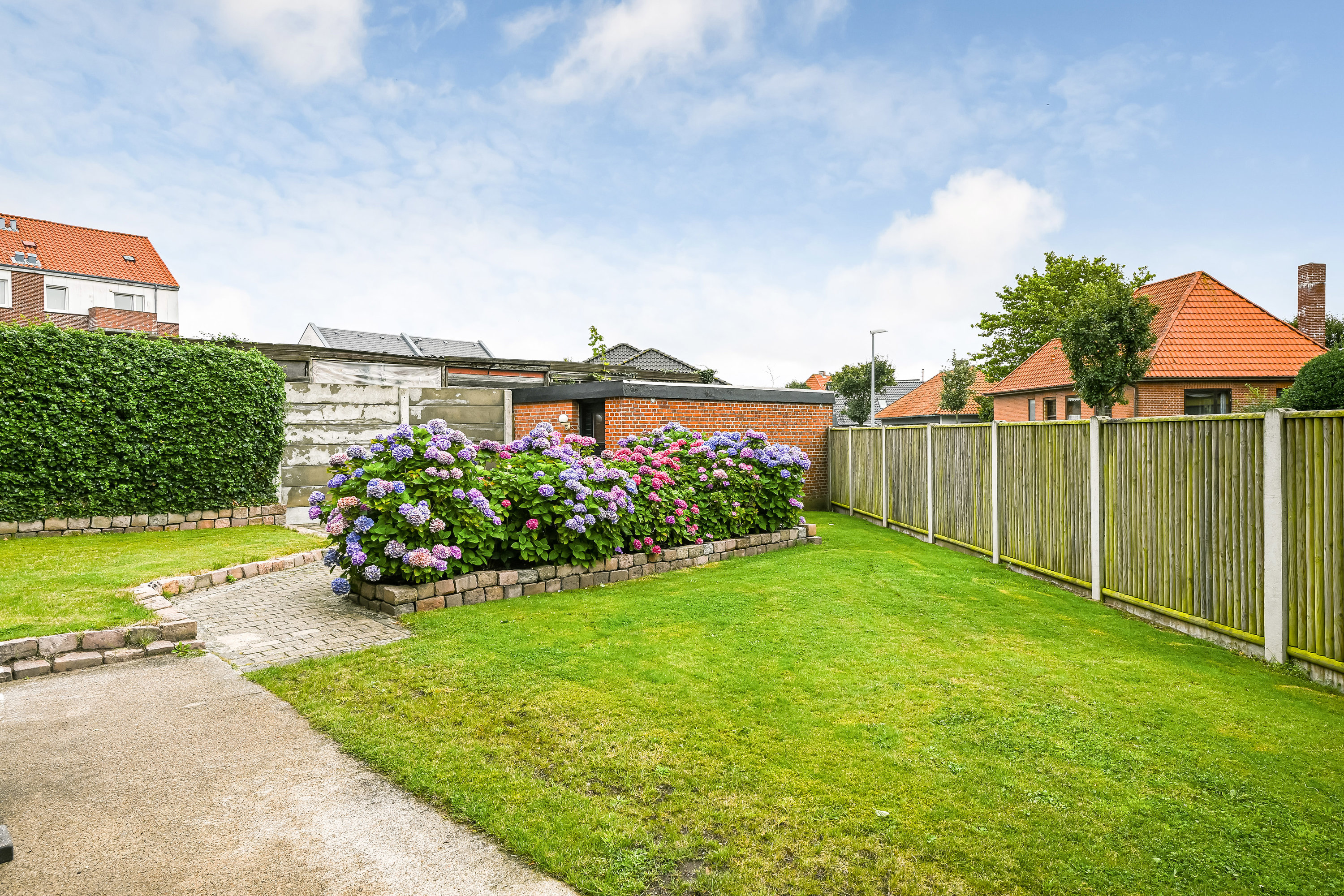 Fremhævet have billede i fuldskærmstilstand. Billede af Knudedybet 25, 1. th., 6700 Esbjerg