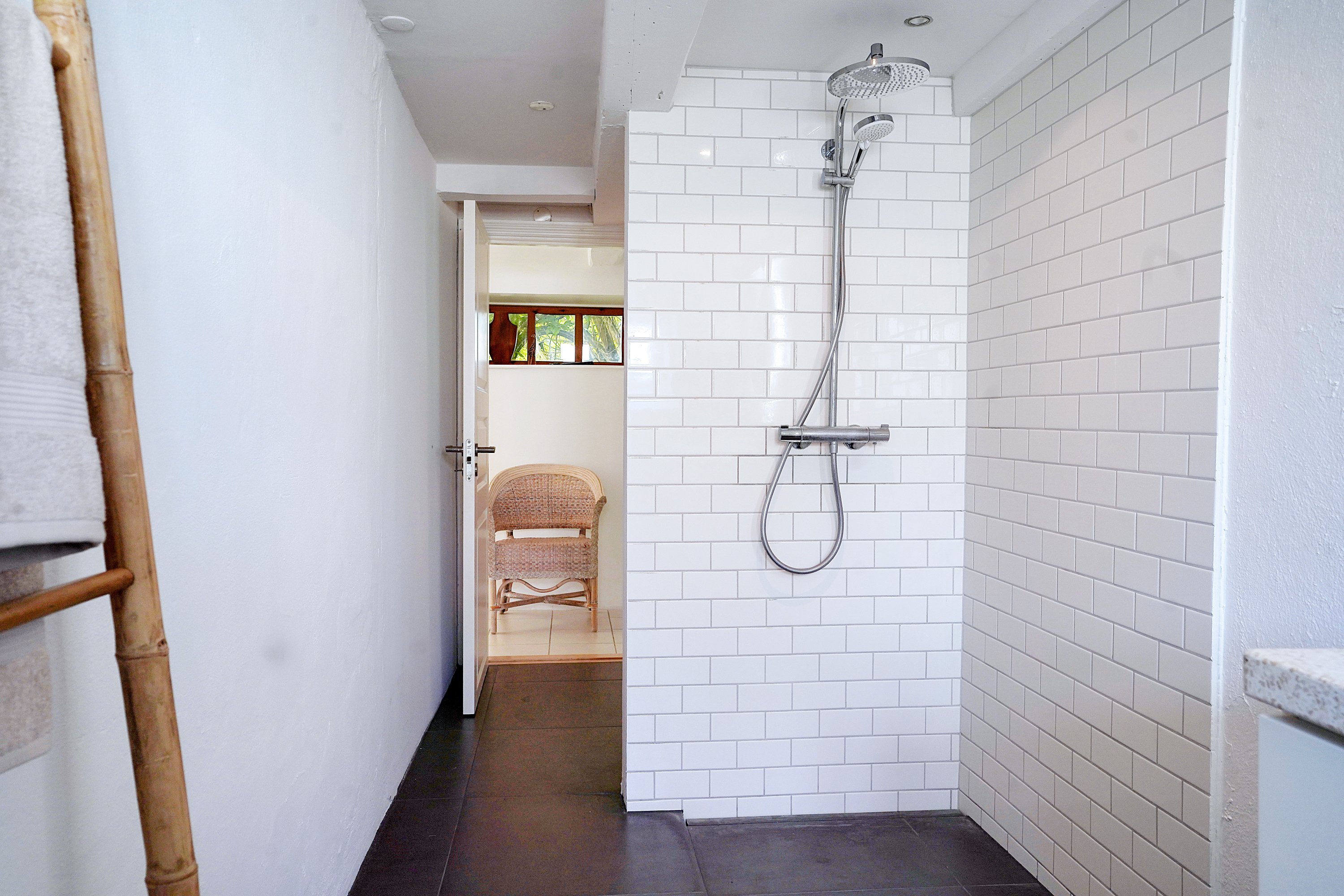 Fremhævet badeværelse billede i fuldskærmstilstand. Billede af Stationsvej 22, 3480 Fredensborg