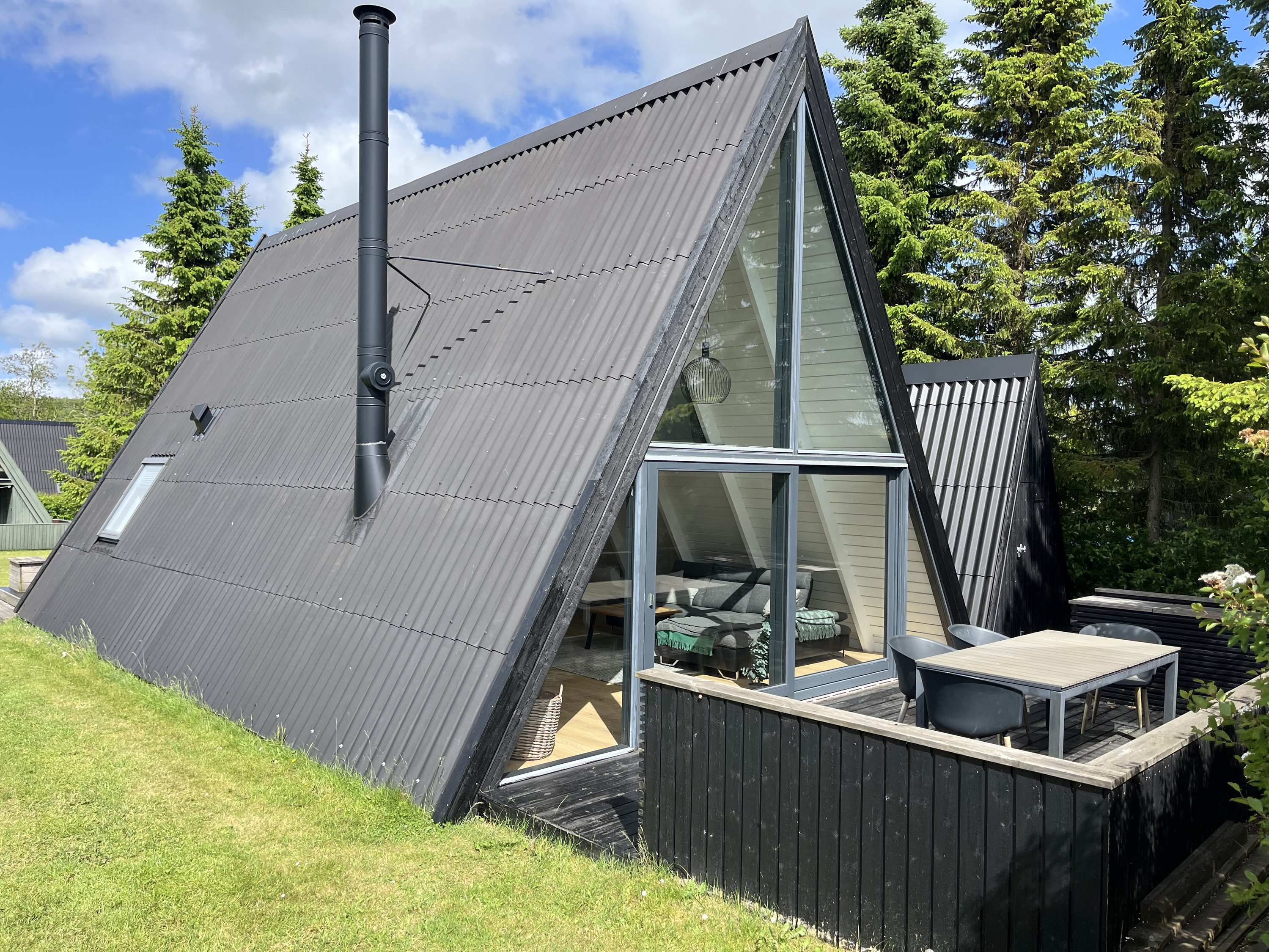 Fremhævet  billede i fuldskærmstilstand. Billede af Golfsvinget 207, Gatten, 9640 Farsø