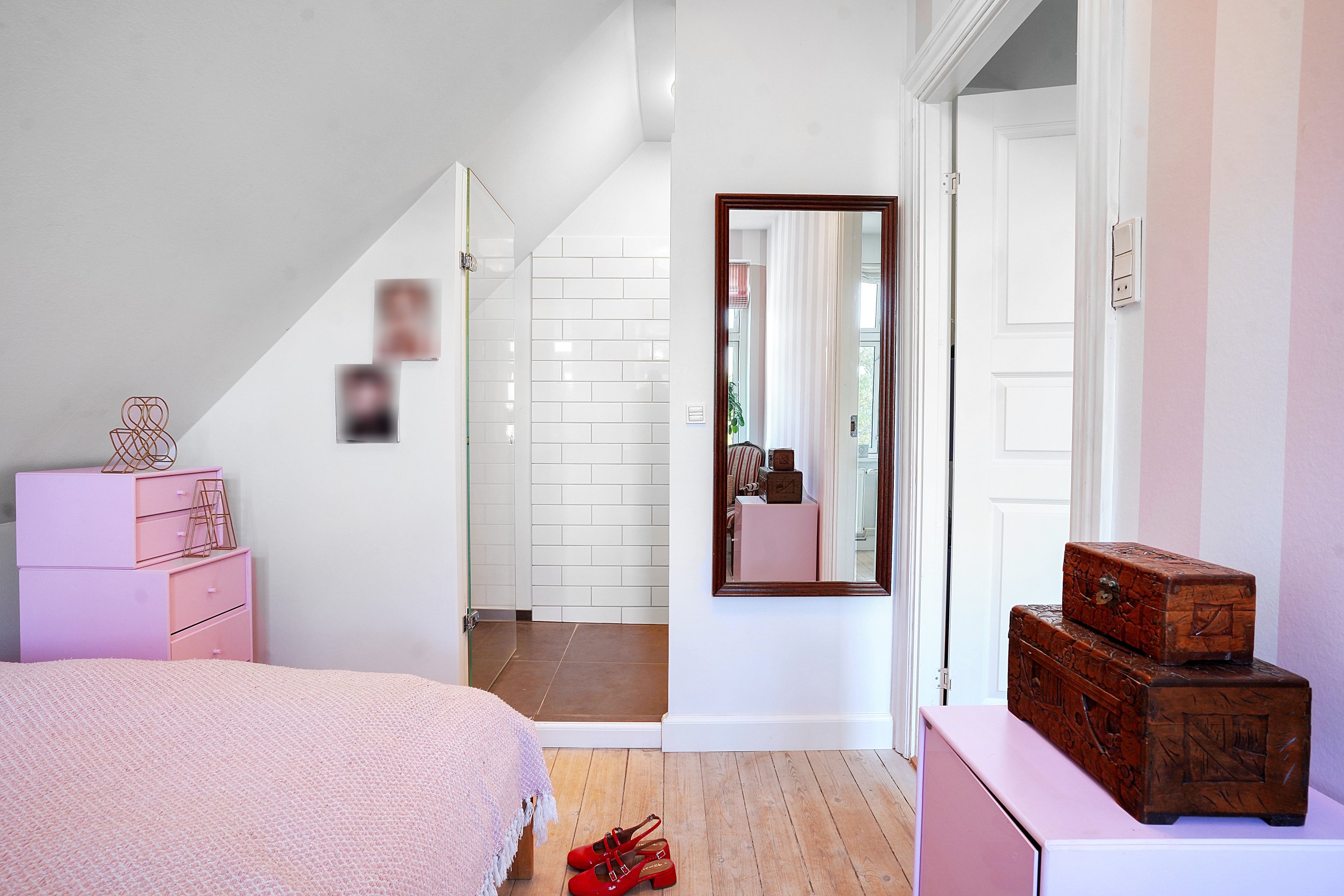 Fremhævet værelse billede i fuldskærmstilstand. Billede af Stationsvej 22, 3480 Fredensborg