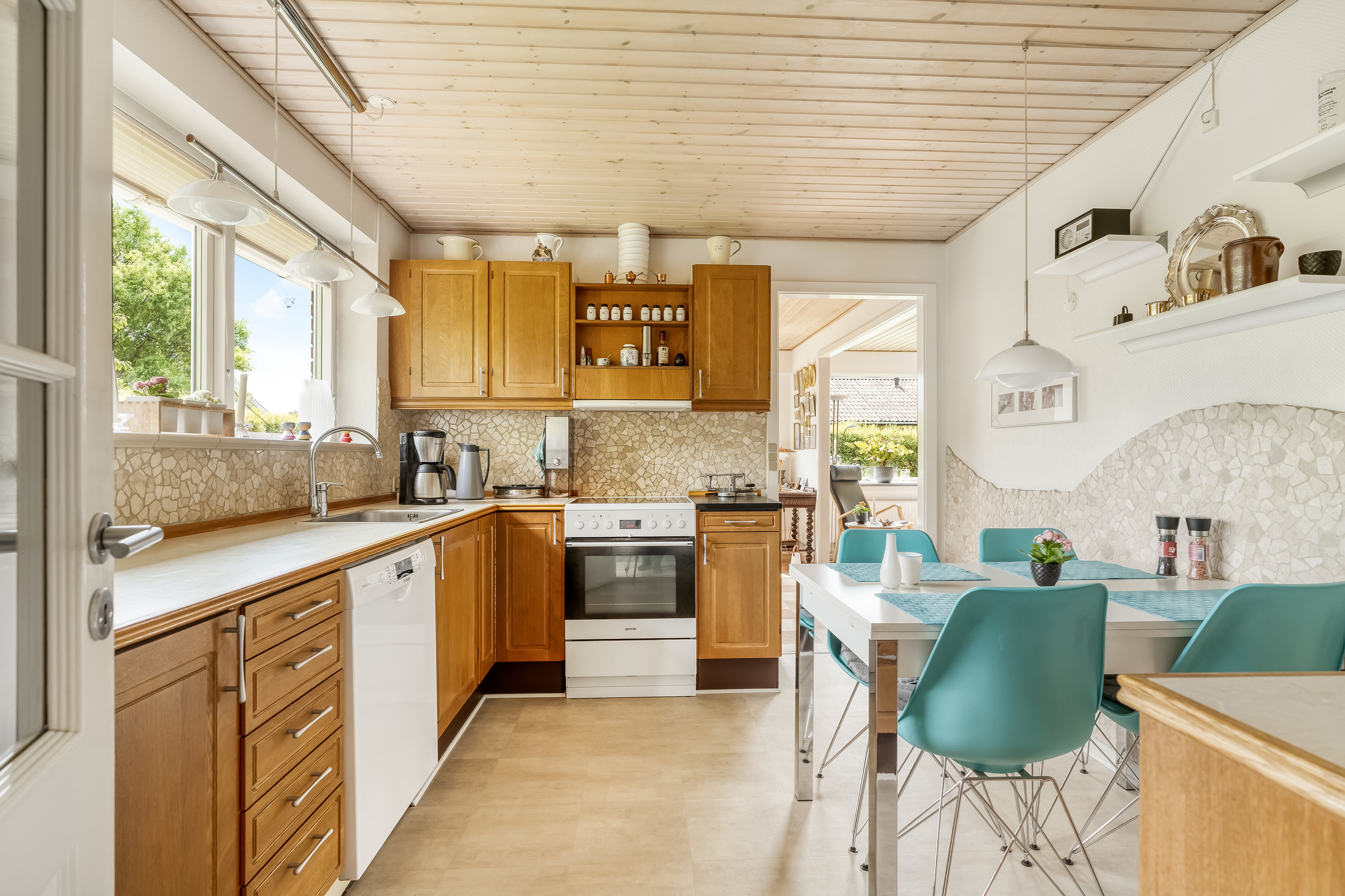 Fremhævet køkken billede i fuldskærmstilstand. Billede af Travegårdsvej 14, Meløse, 3320 Skævinge