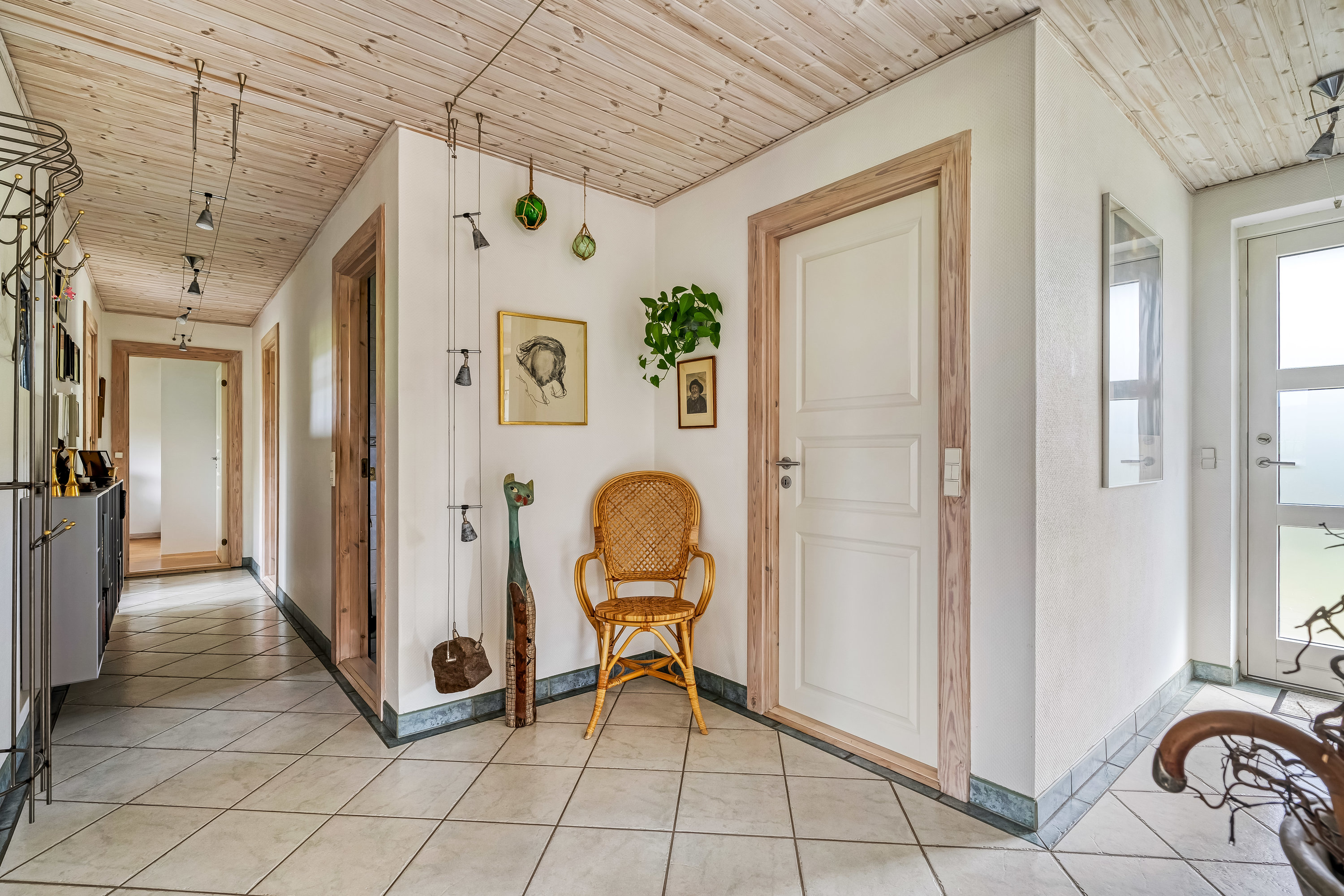 Fremhævet gang billede i fuldskærmstilstand. Billede af Travegårdsvej 14, Meløse, 3320 Skævinge