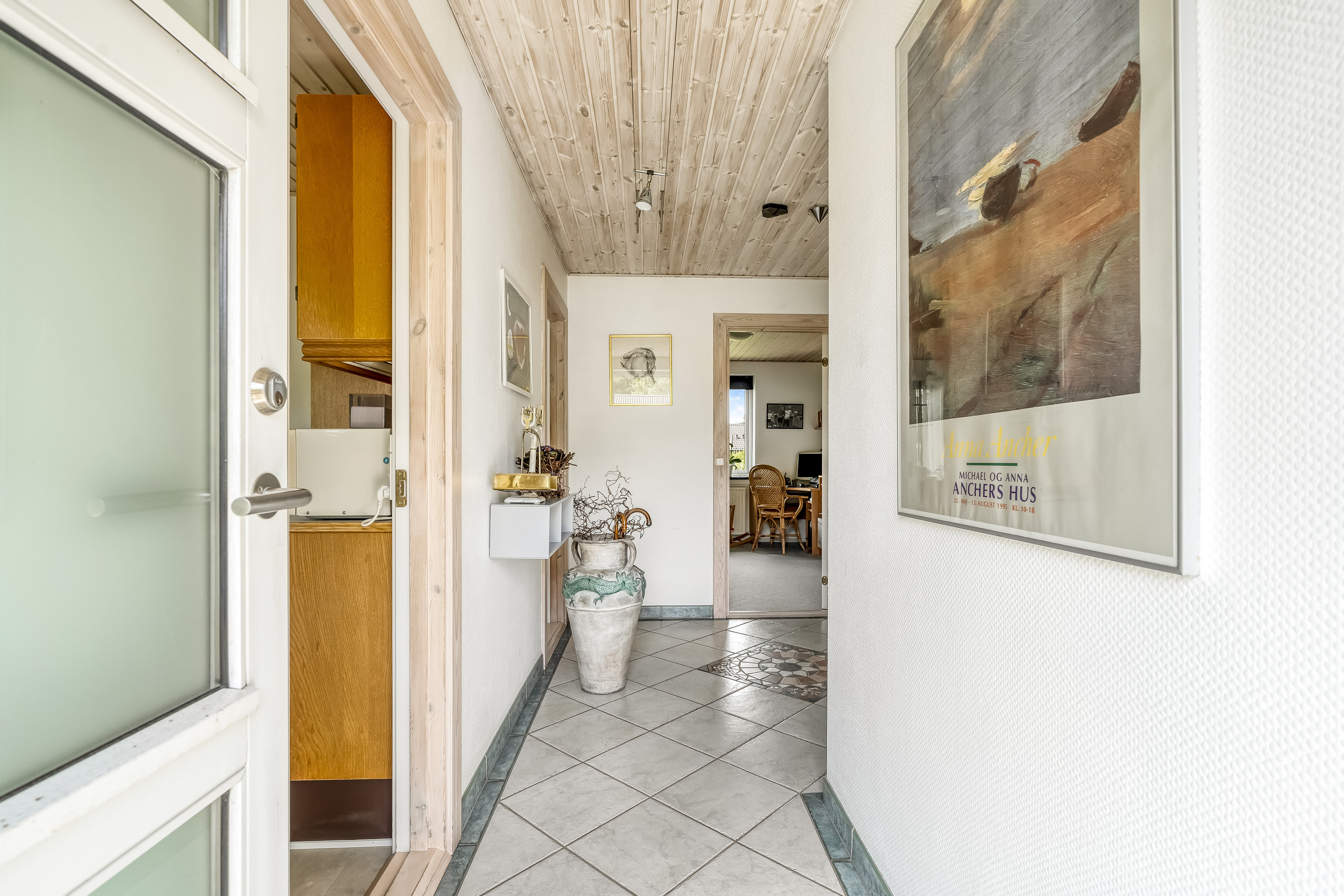 Fremhævet gang billede i fuldskærmstilstand. Billede af Travegårdsvej 14, Meløse, 3320 Skævinge