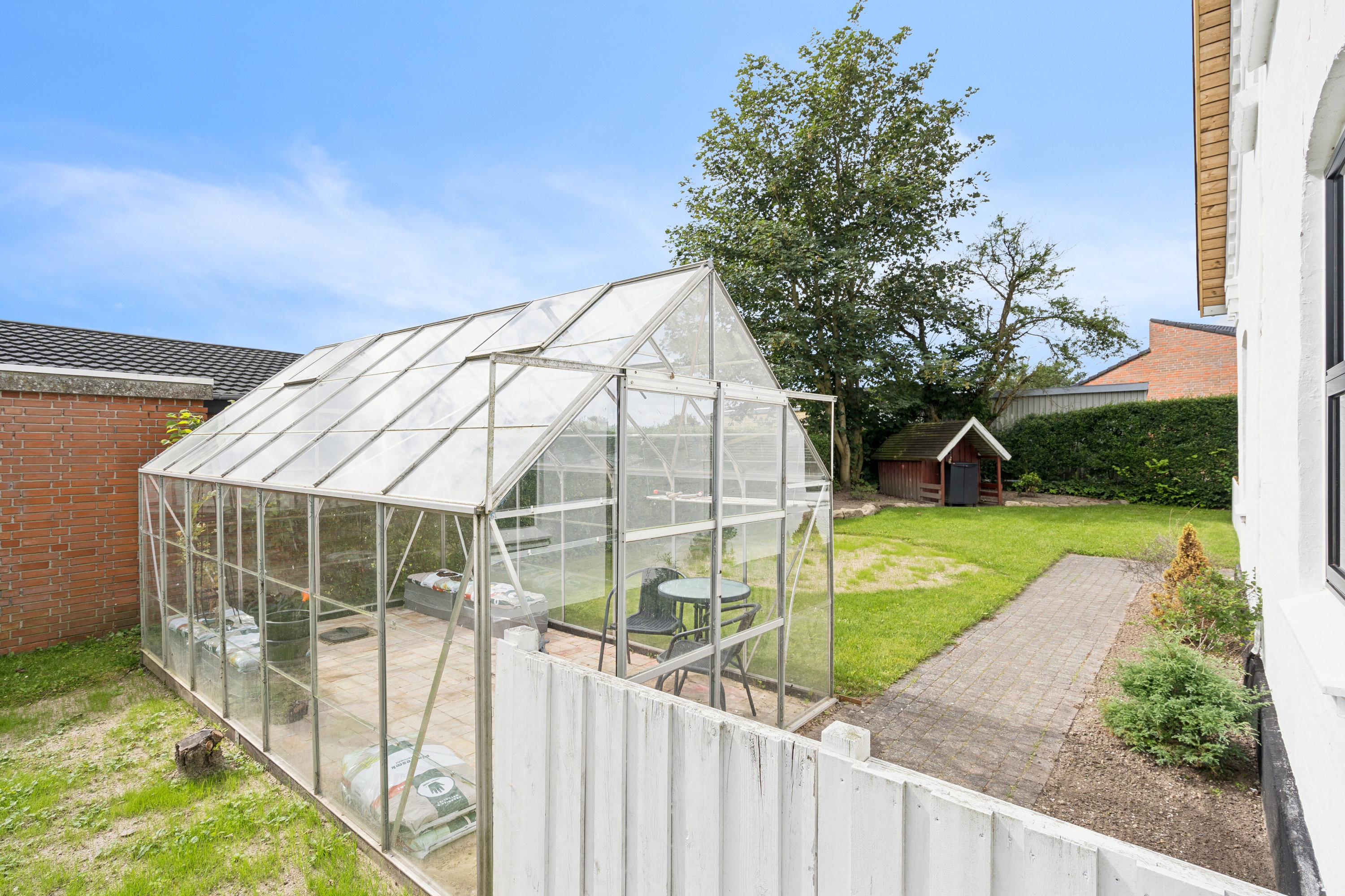 Fremhævet have billede i fuldskærmstilstand. Billede af Lombjergevej 5, 5750 Ringe