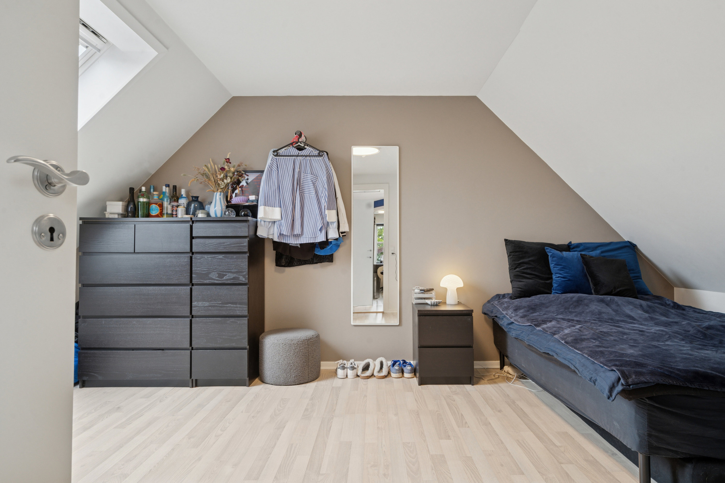 Fremhævet soveværelse billede i fuldskærmstilstand. Billede af Krybdalvej 8, 8620 Kjellerup