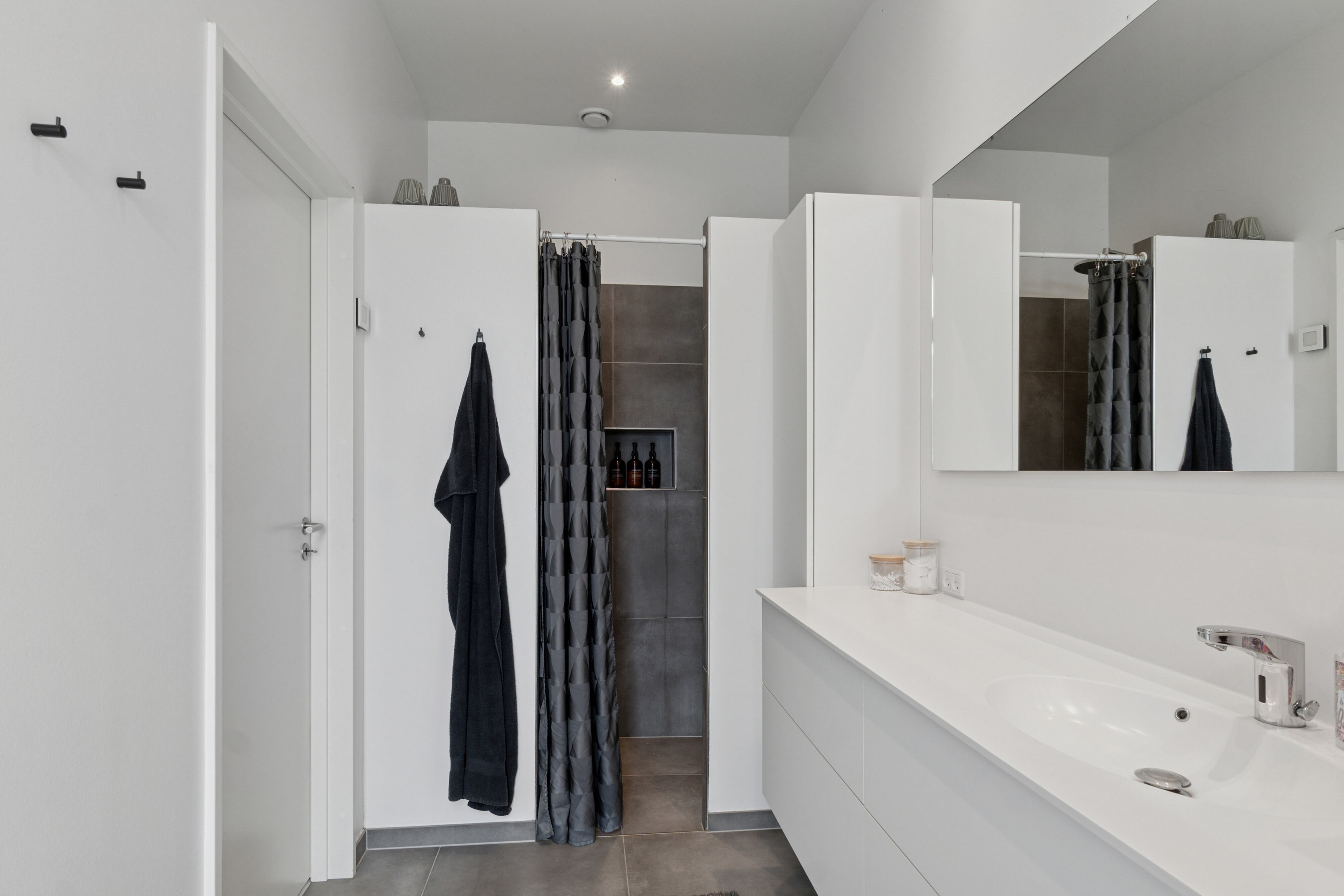 Fremhævet badeværelse billede i fuldskærmstilstand. Billede af Stjernebakken 85, 4200 Slagelse