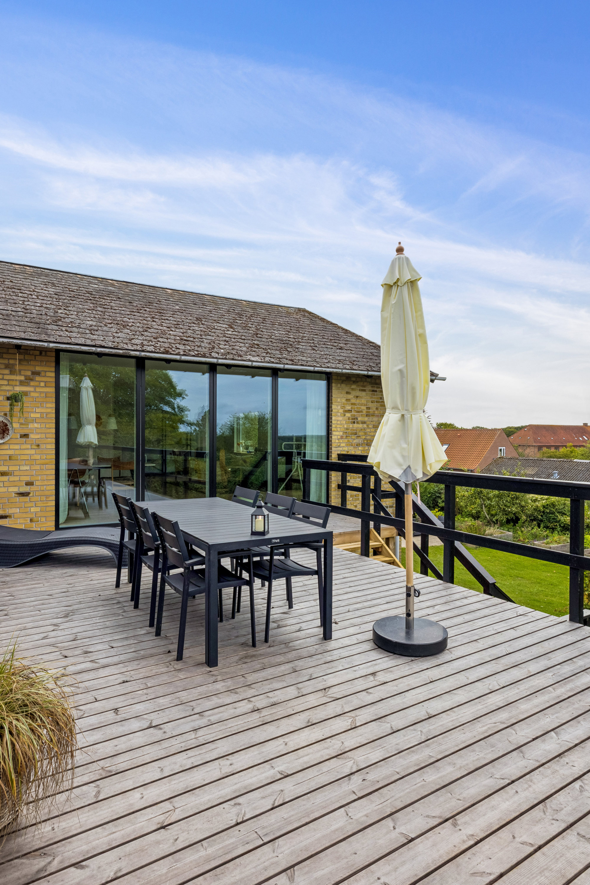 Miniaturebillede 1: terrasse. Billede af Tjørnebakken 3, 8500 Grenaa