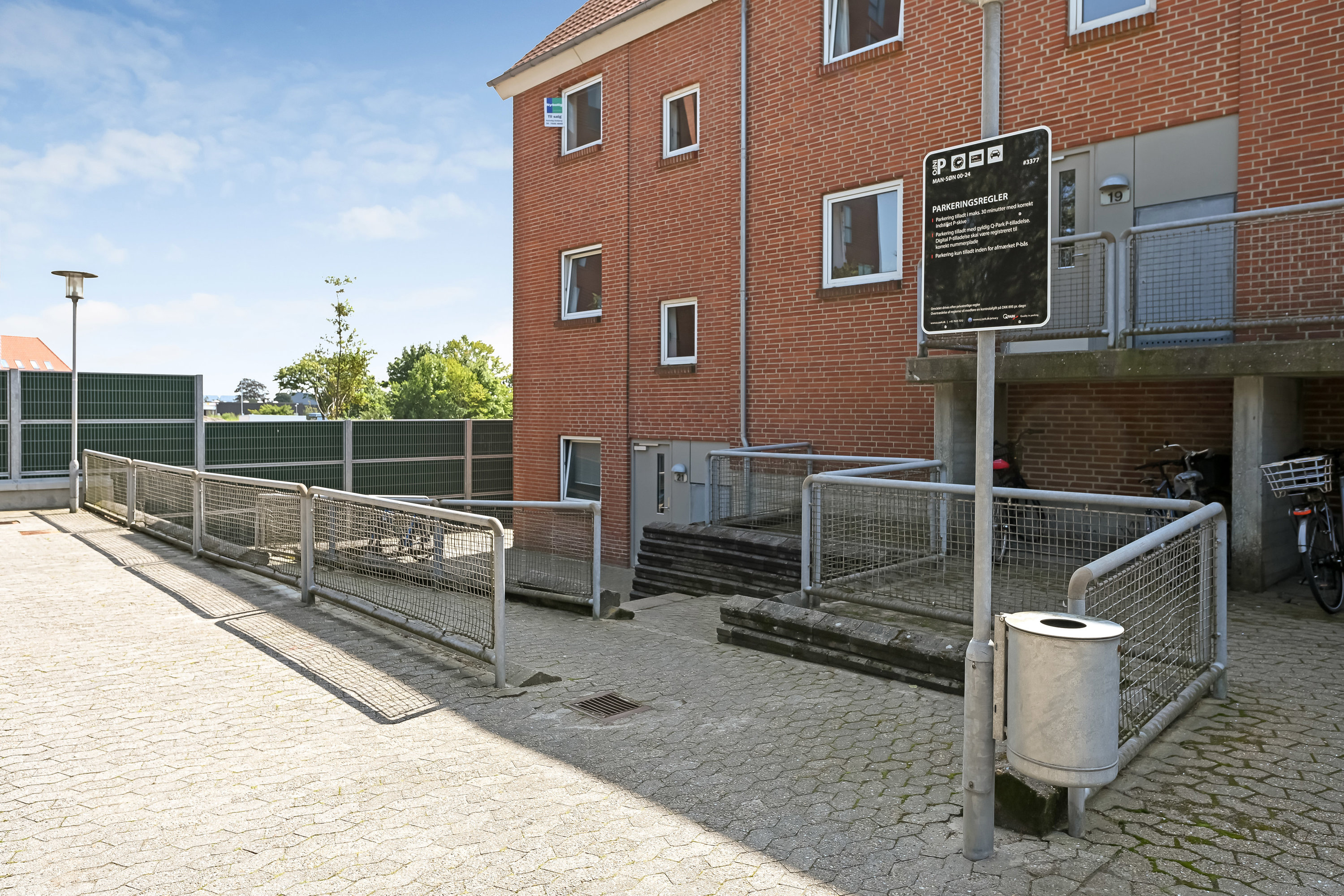 Fremhævet ejendommen billede i fuldskærmstilstand. Billede af Fynsgade 21, 1., 6700 Esbjerg