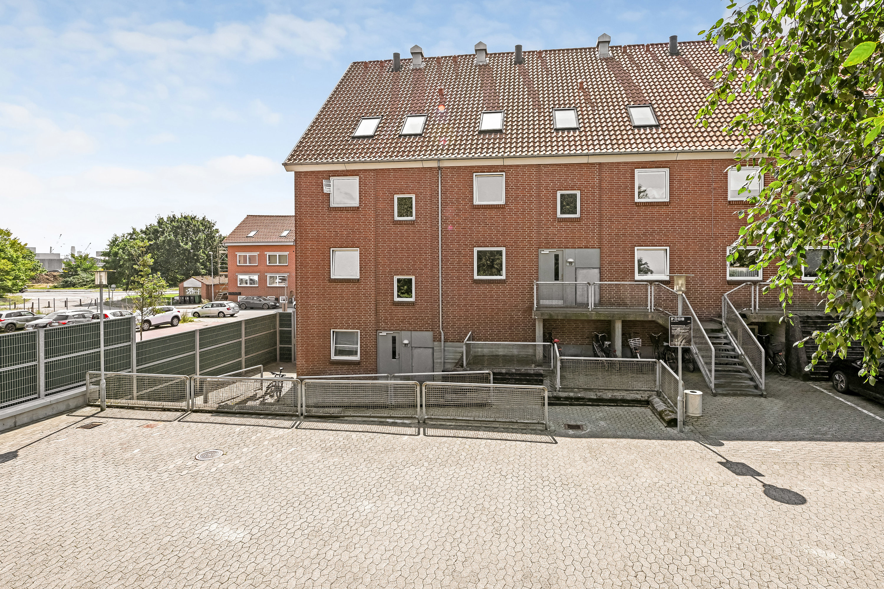 Miniaturebillede 2: ejendommen. Billede af Fynsgade 21, 1., 6700 Esbjerg