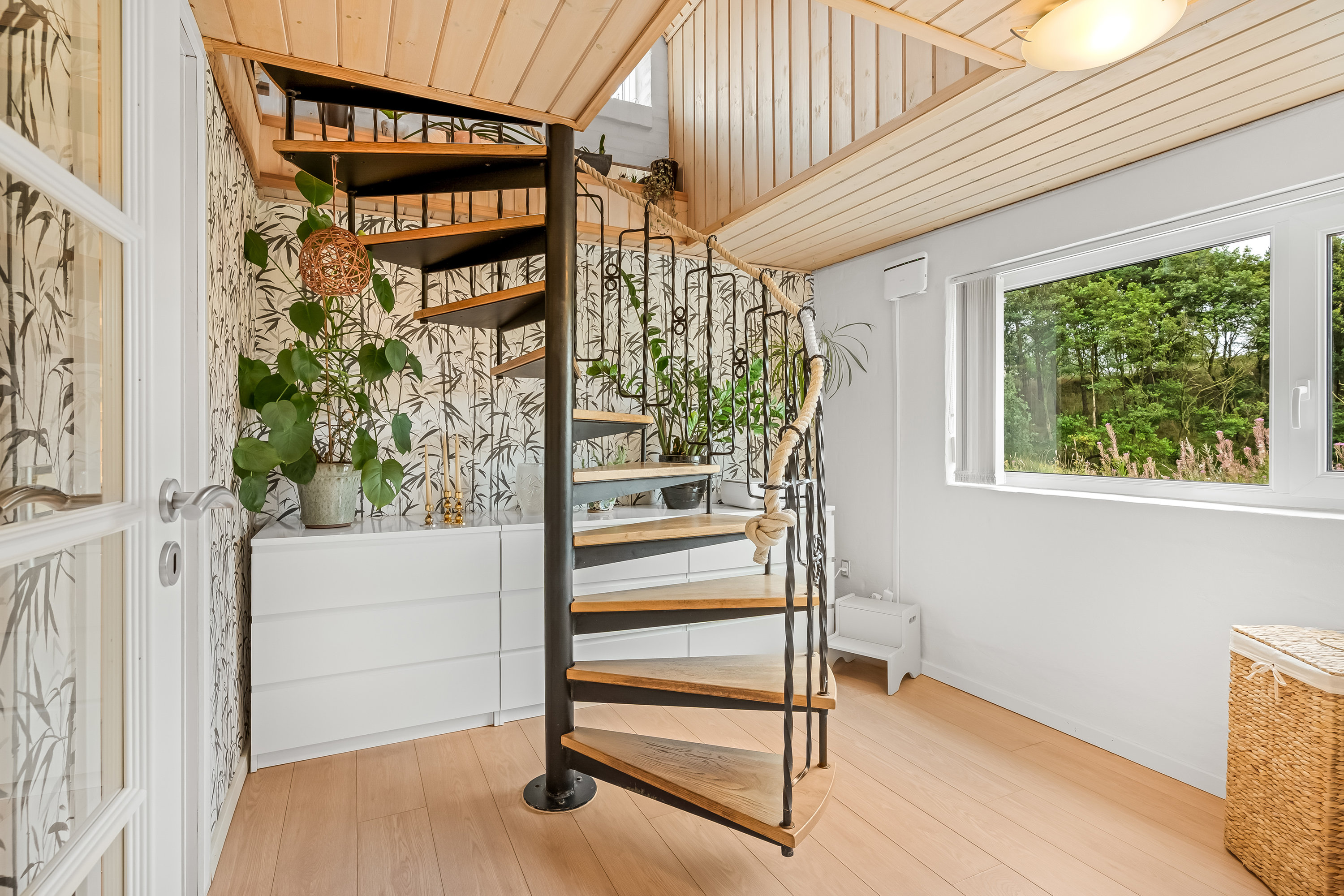 Fremhævet trappe billede i fuldskærmstilstand. Billede af Broholmvej 9, Resen, 7600 Struer