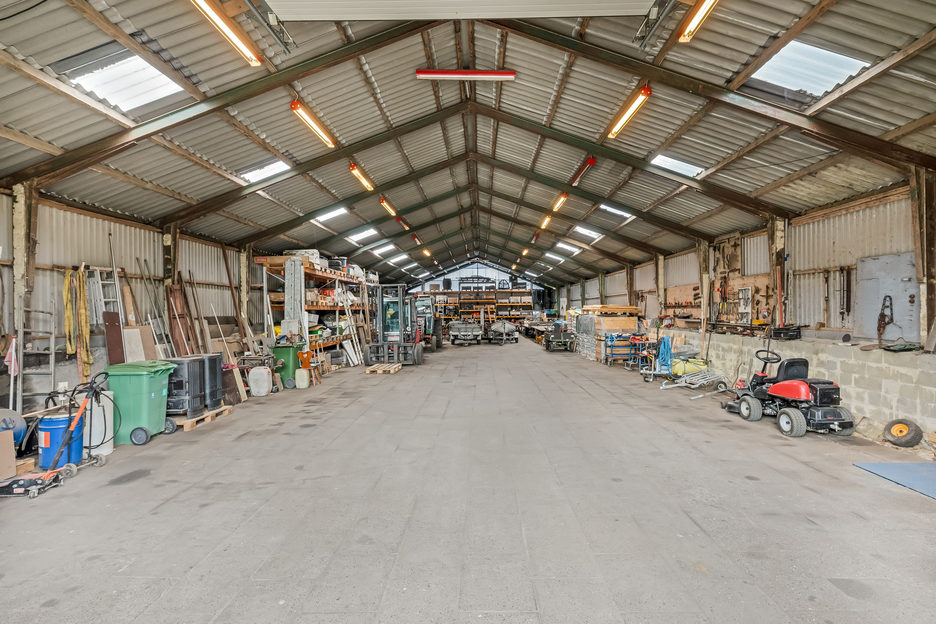 Fremhævet maskinhus billede i fuldskærmstilstand. Billede af Broholmvej 9, Resen, 7600 Struer