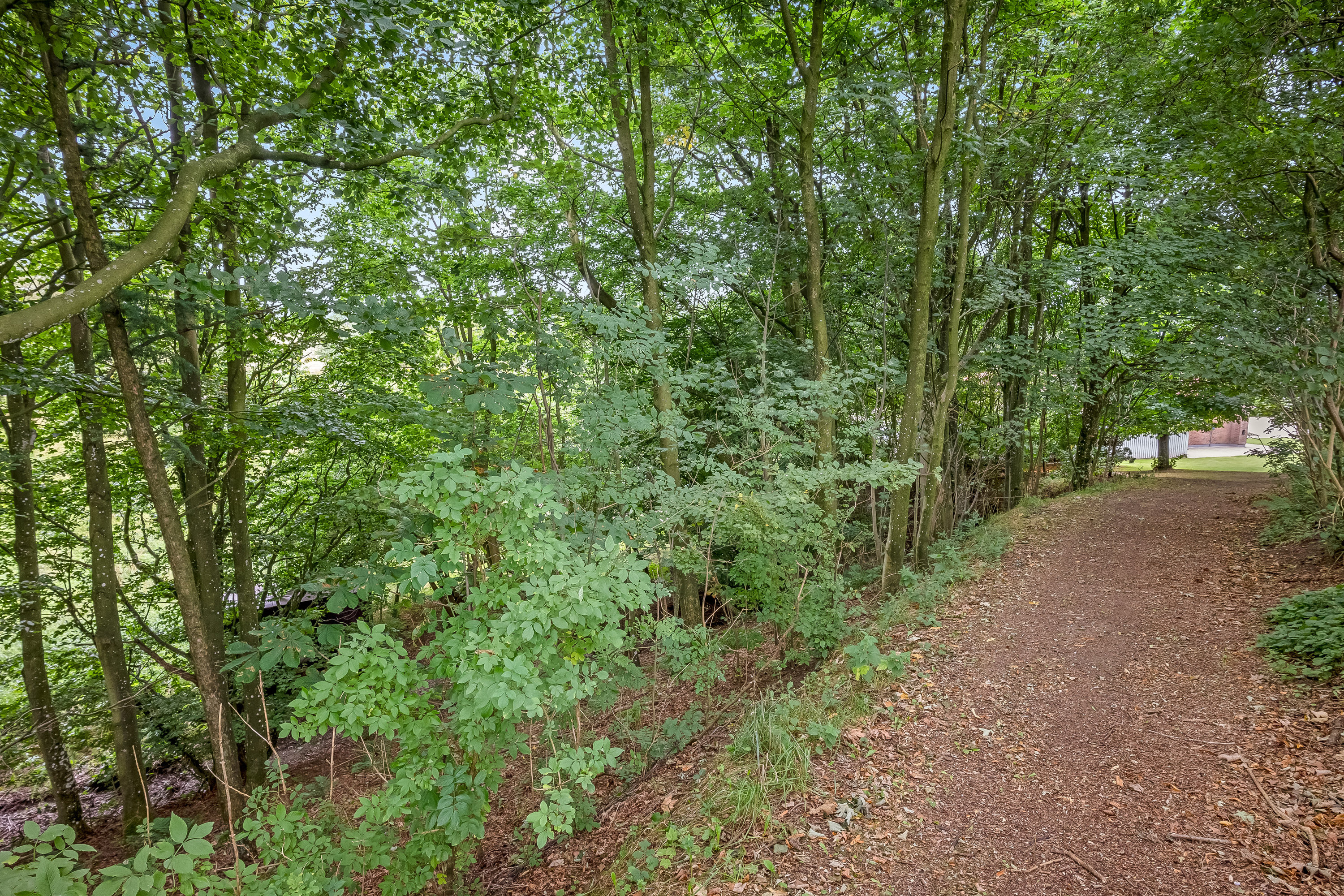 Fremhævet jordtilliggende billede i fuldskærmstilstand. Billede af Broholmvej 9, Resen, 7600 Struer