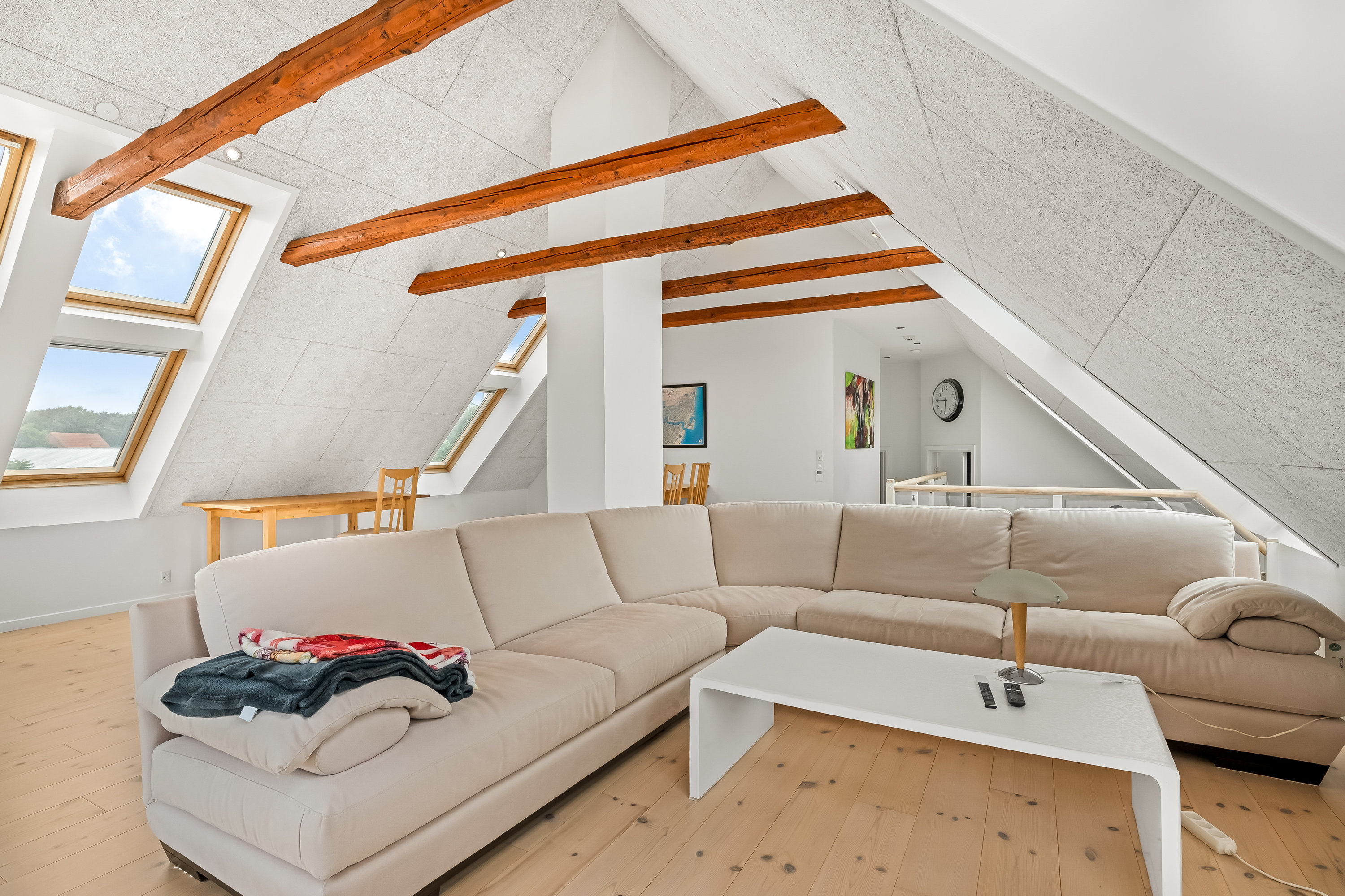 Fremhævet stue billede i fuldskærmstilstand. Billede af Havrevænget 8, 7650 Bøvlingbjerg