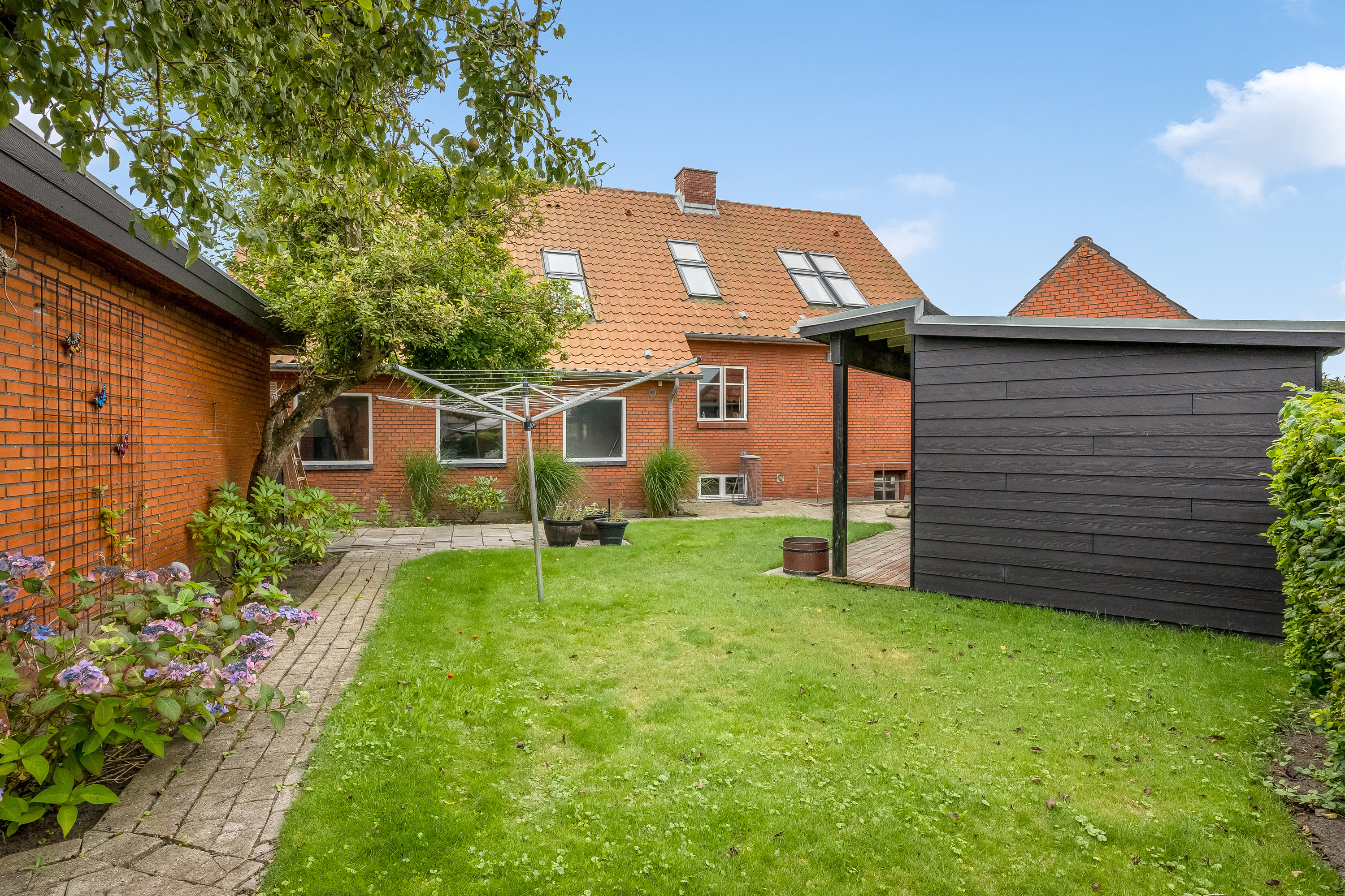 Fremhævet have billede i fuldskærmstilstand. Billede af Havrevænget 8, 7650 Bøvlingbjerg