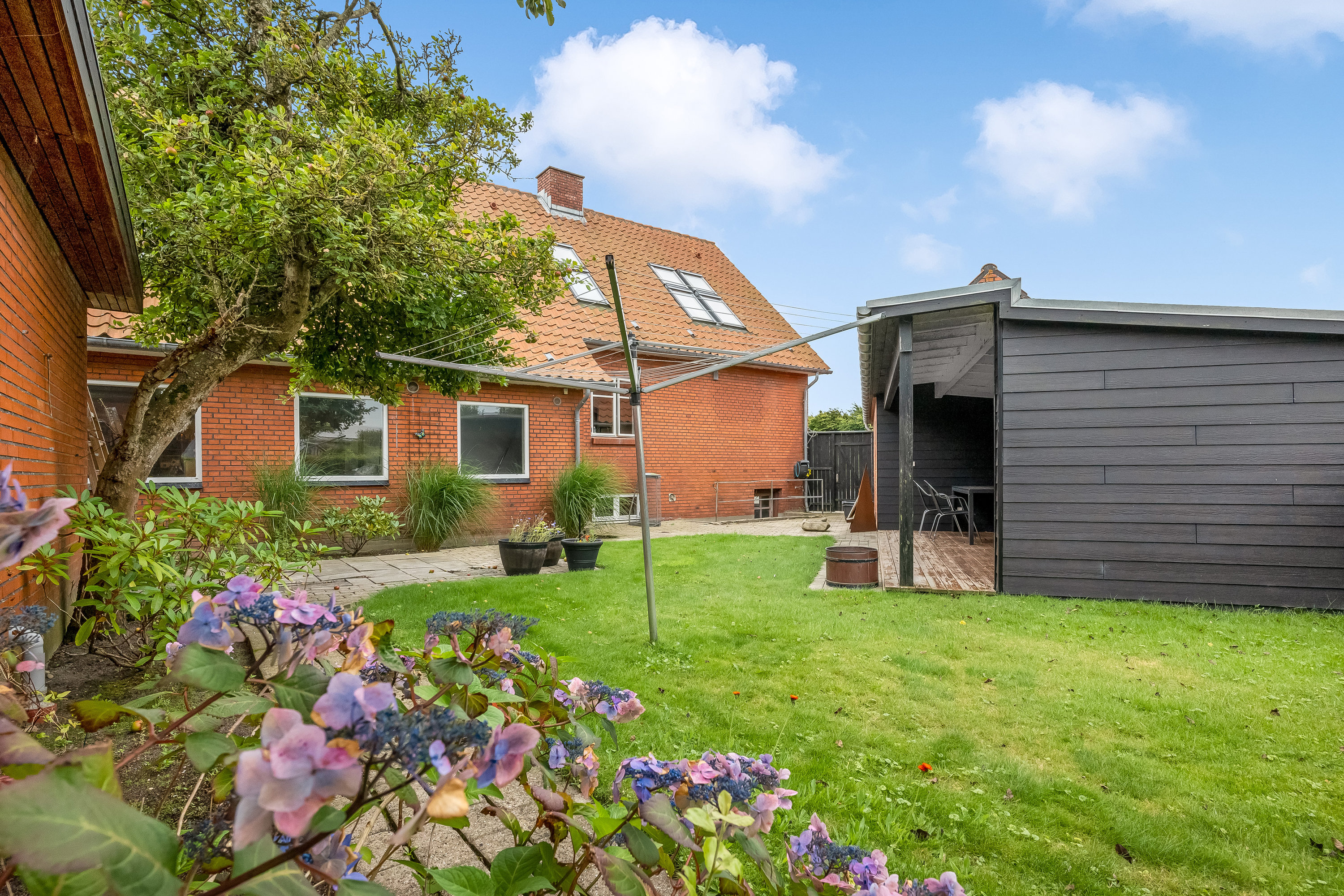 Fremhævet have billede i fuldskærmstilstand. Billede af Havrevænget 8, 7650 Bøvlingbjerg