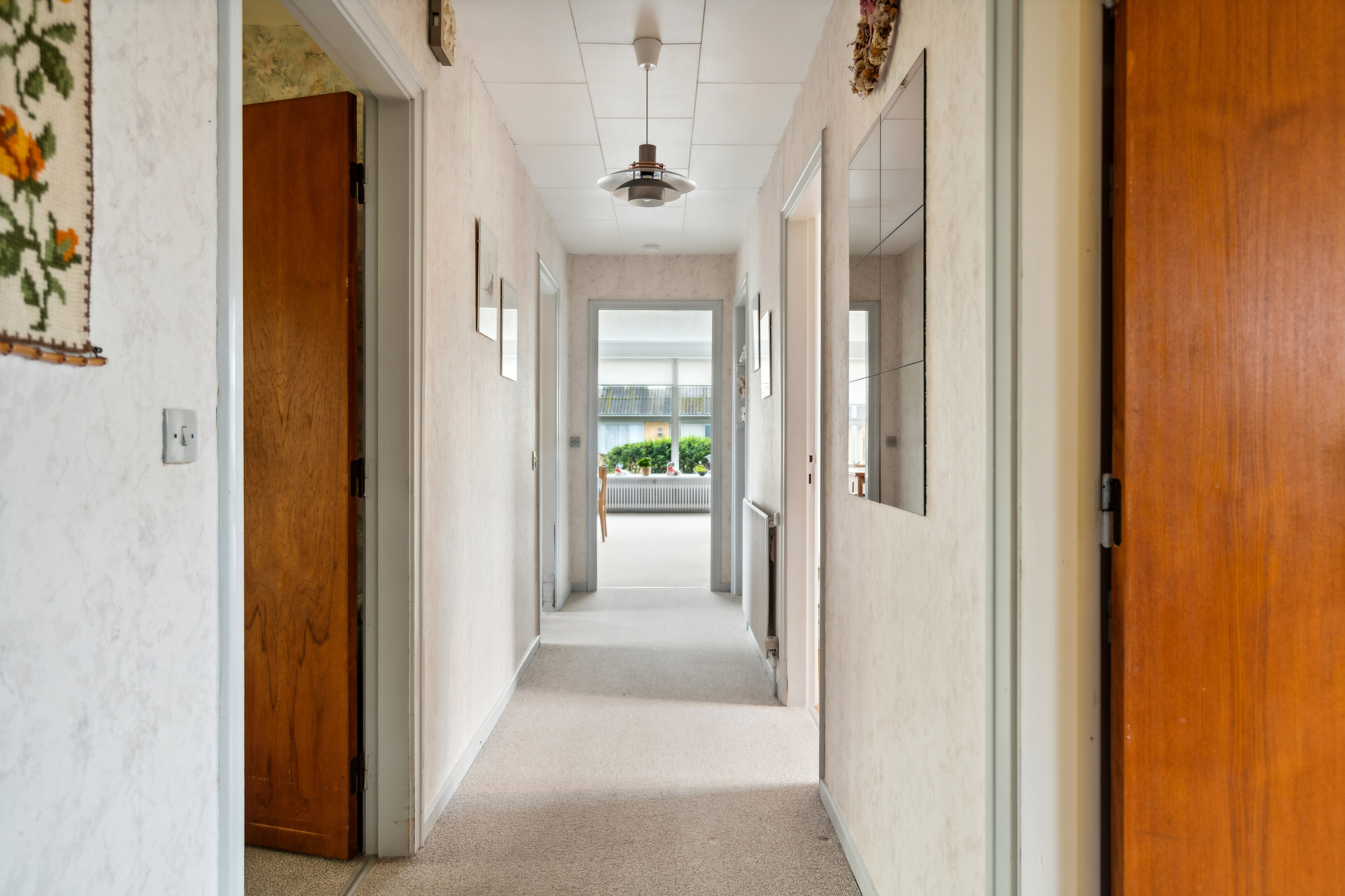 Fremhævet gang billede i fuldskærmstilstand. Billede af Irisvej 1, 9800 Hjørring