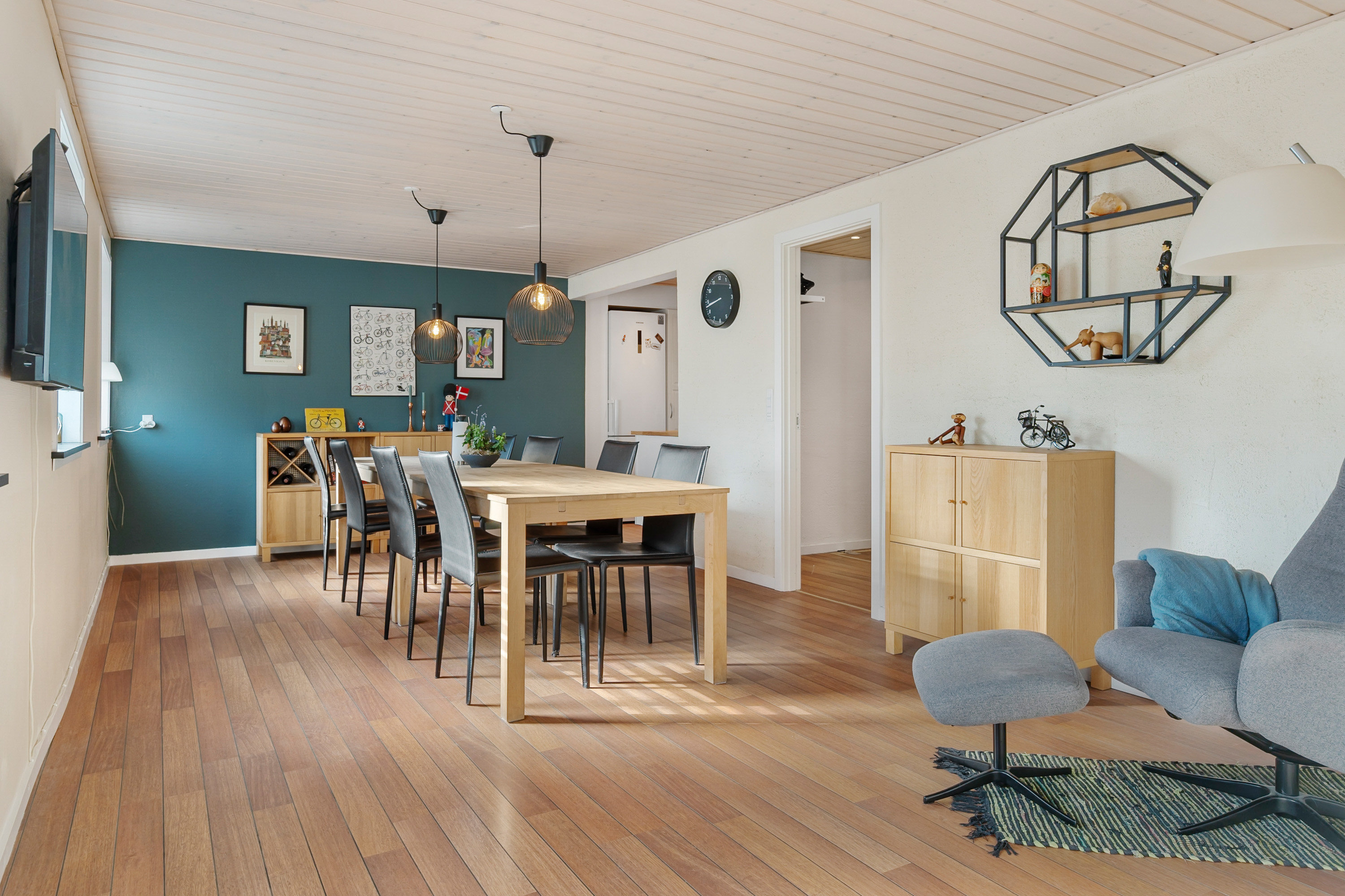 Fremhævet spisestue billede i fuldskærmstilstand. Billede af Smørum Bygade 15, Smørumovre, 2765 Smørum