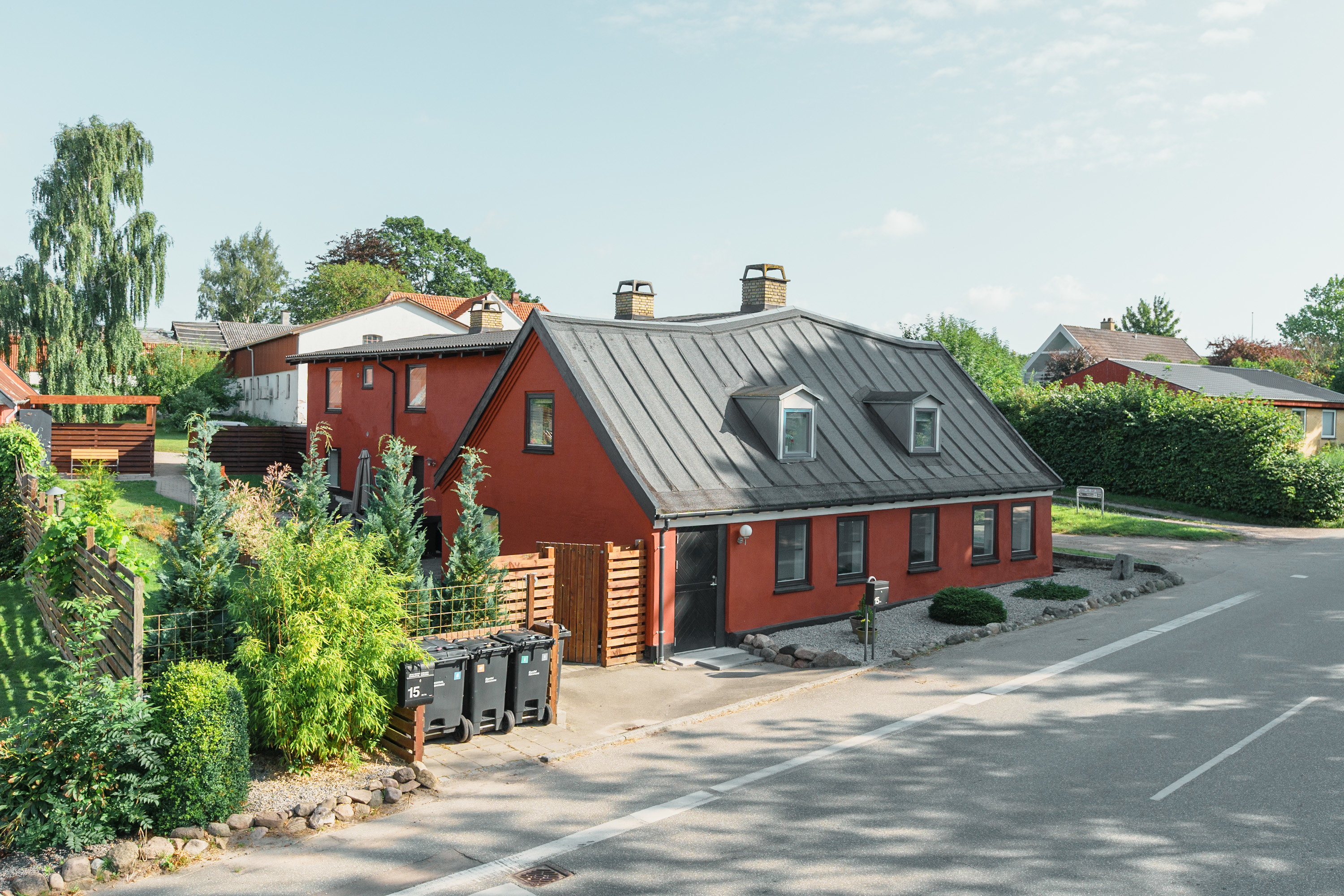 Fremhævet ude billede i fuldskærmstilstand. Billede af Smørum Bygade 15, Smørumovre, 2765 Smørum